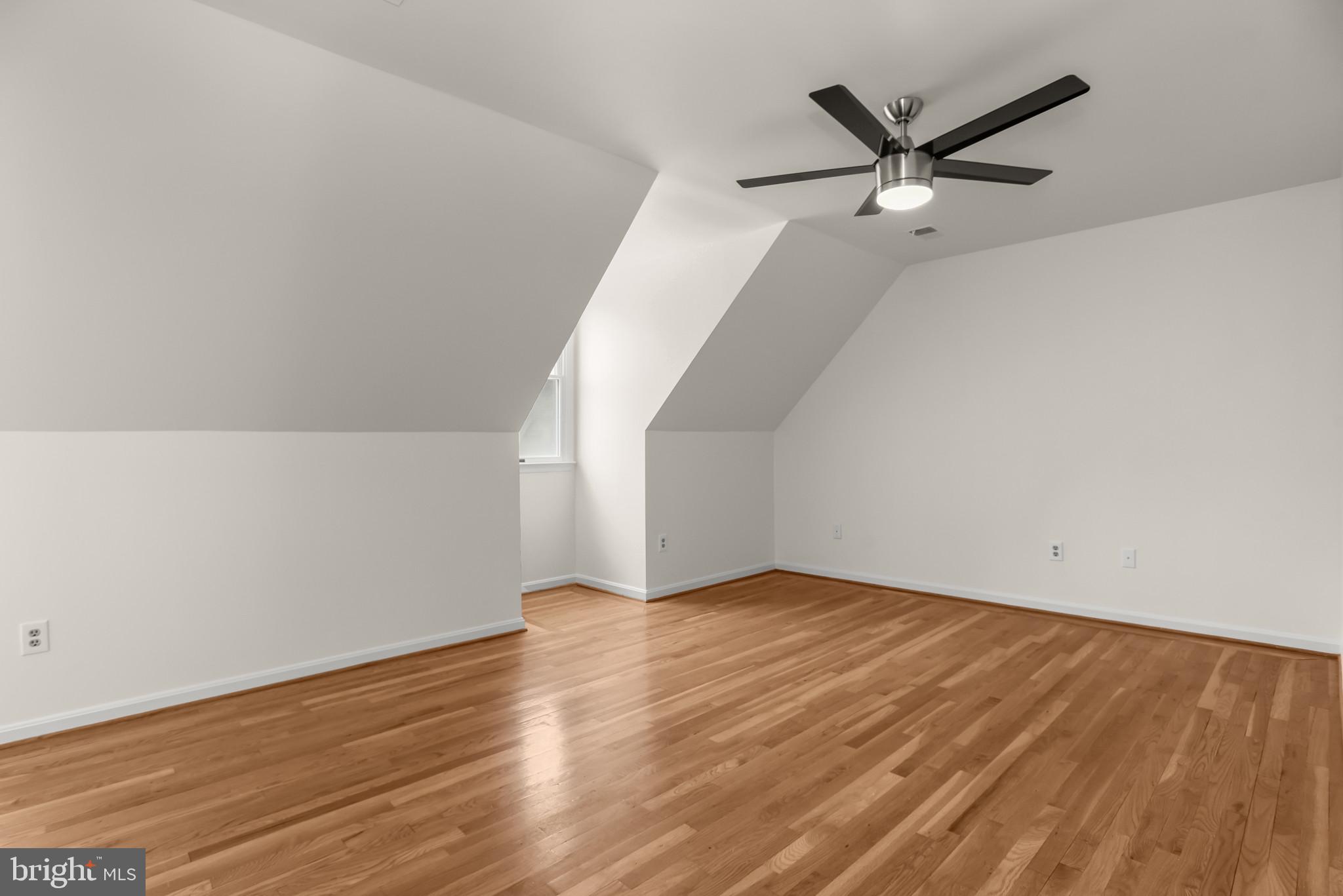 WOODMARK - Residential