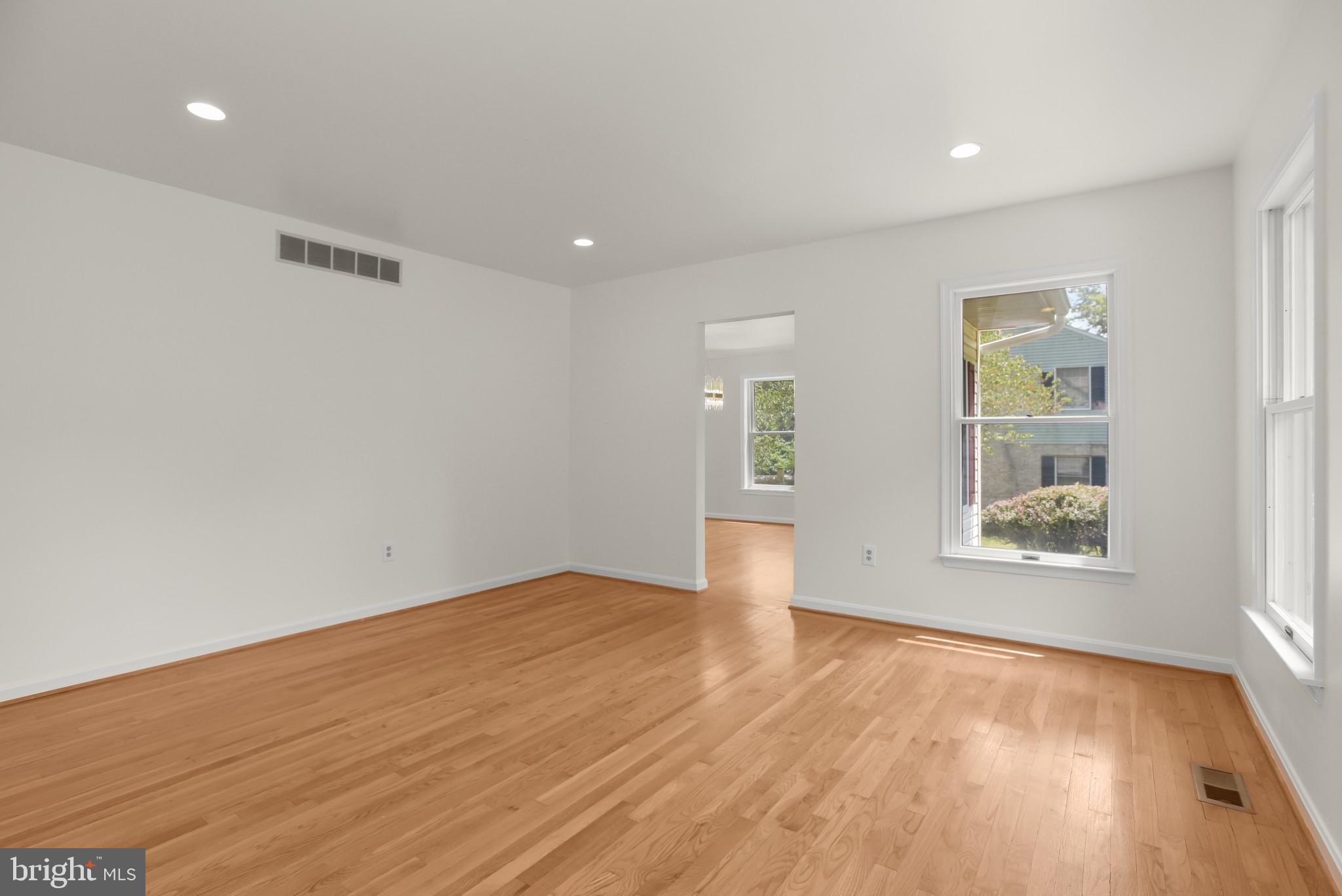 WOODMARK - Residential