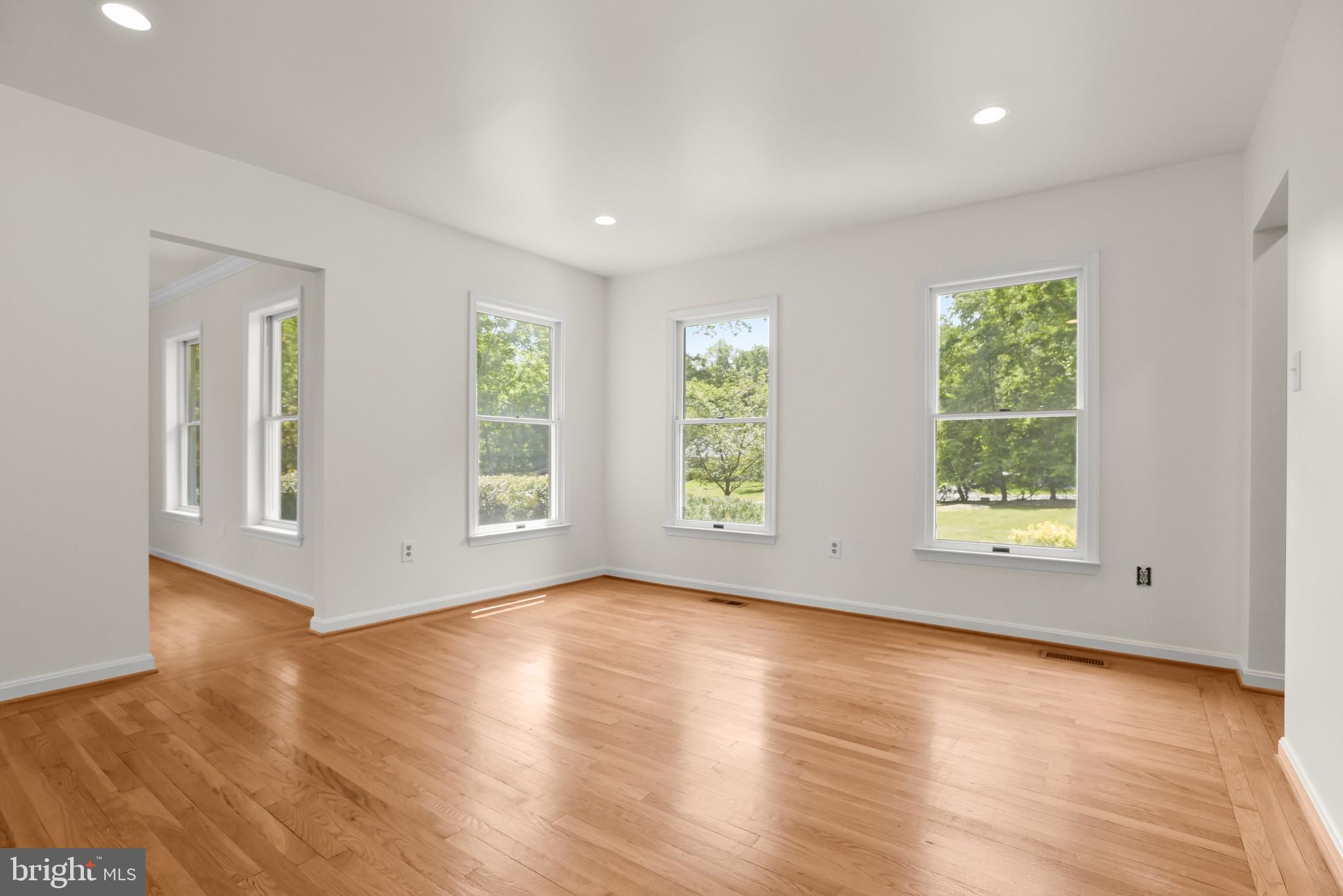 WOODMARK - Residential