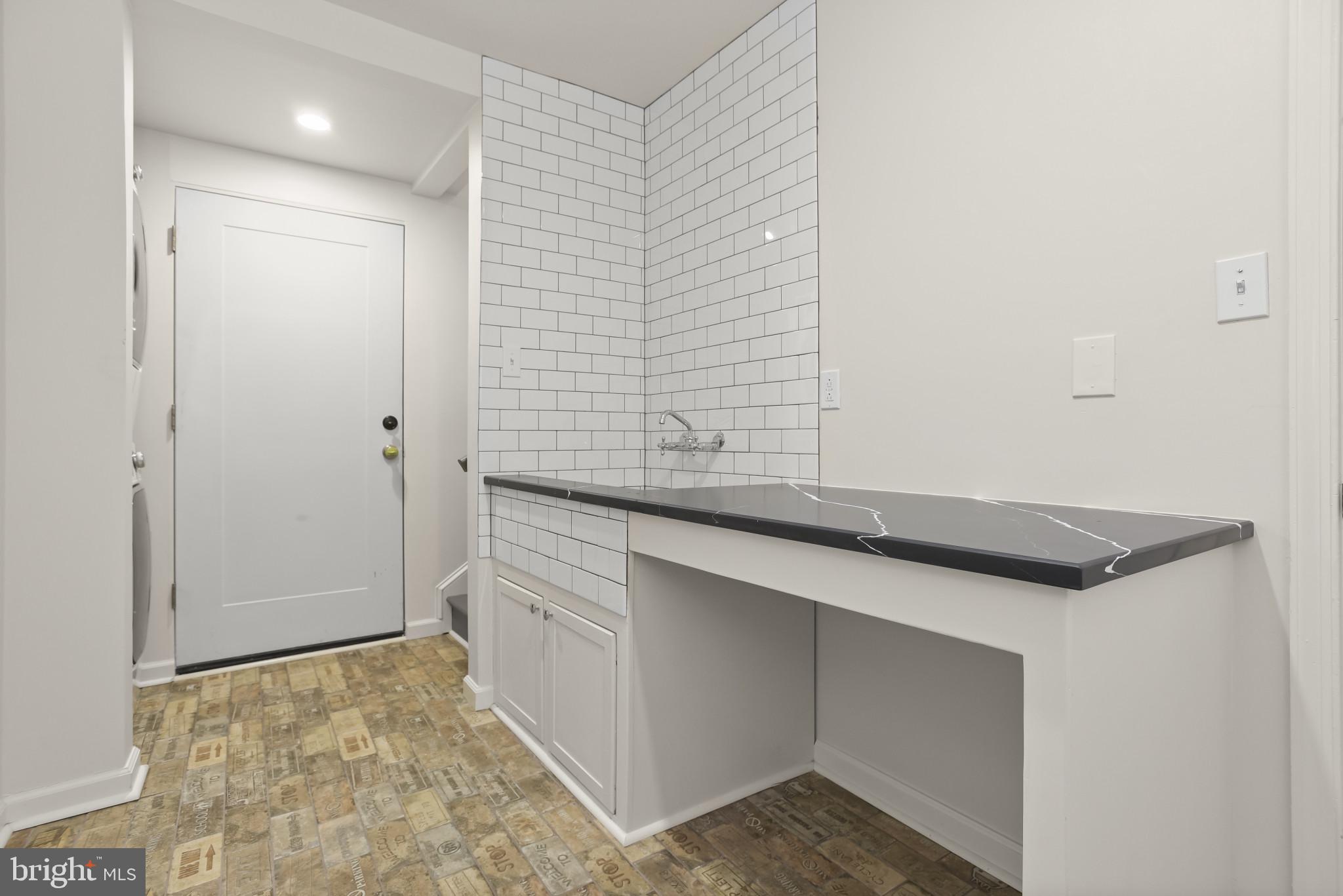 WOODMARK - Residential