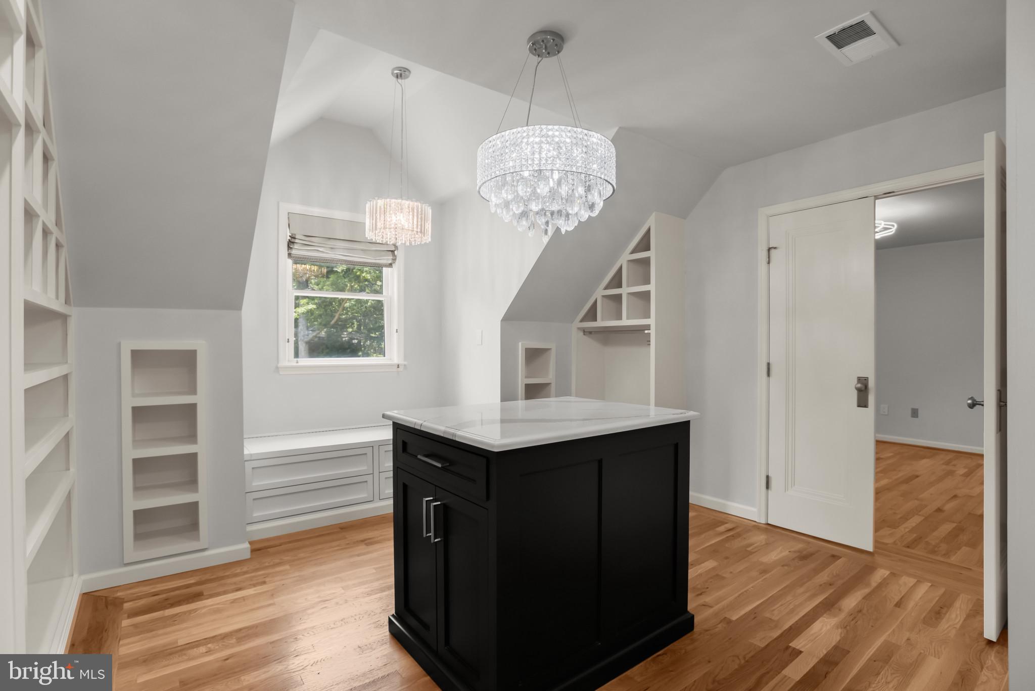 WOODMARK - Residential