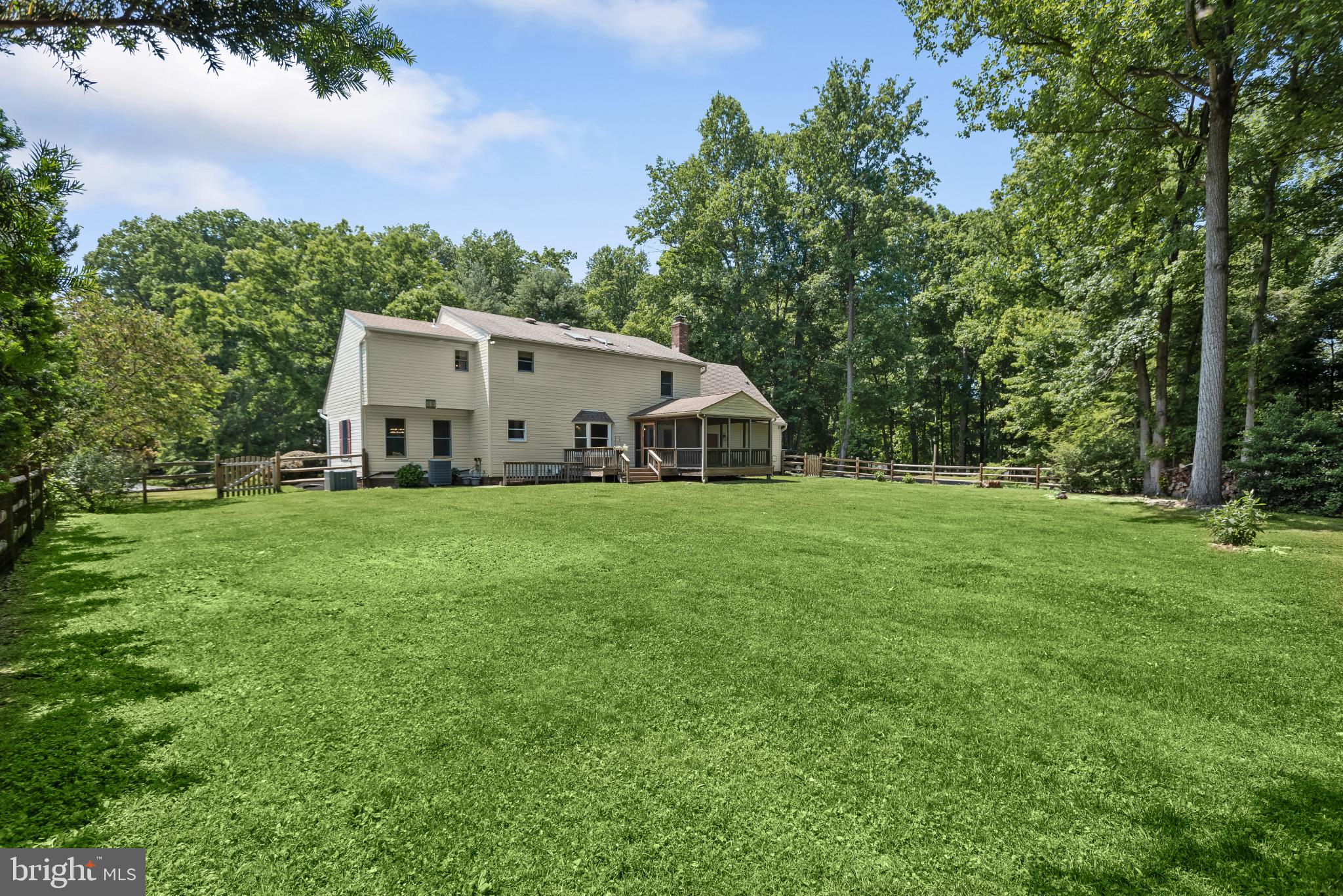 WOODMARK - Residential