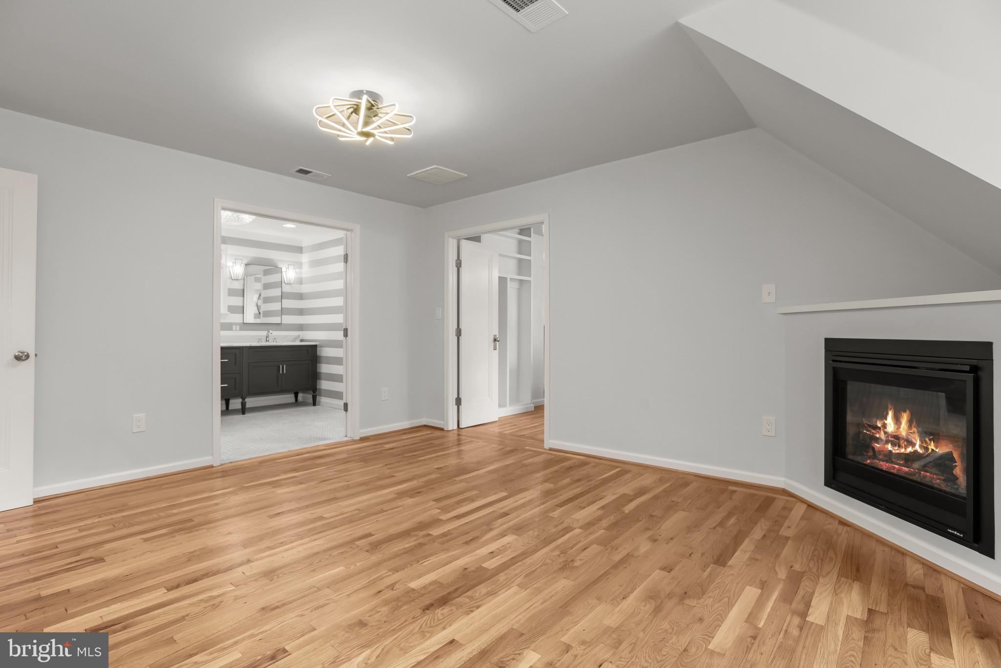 WOODMARK - Residential