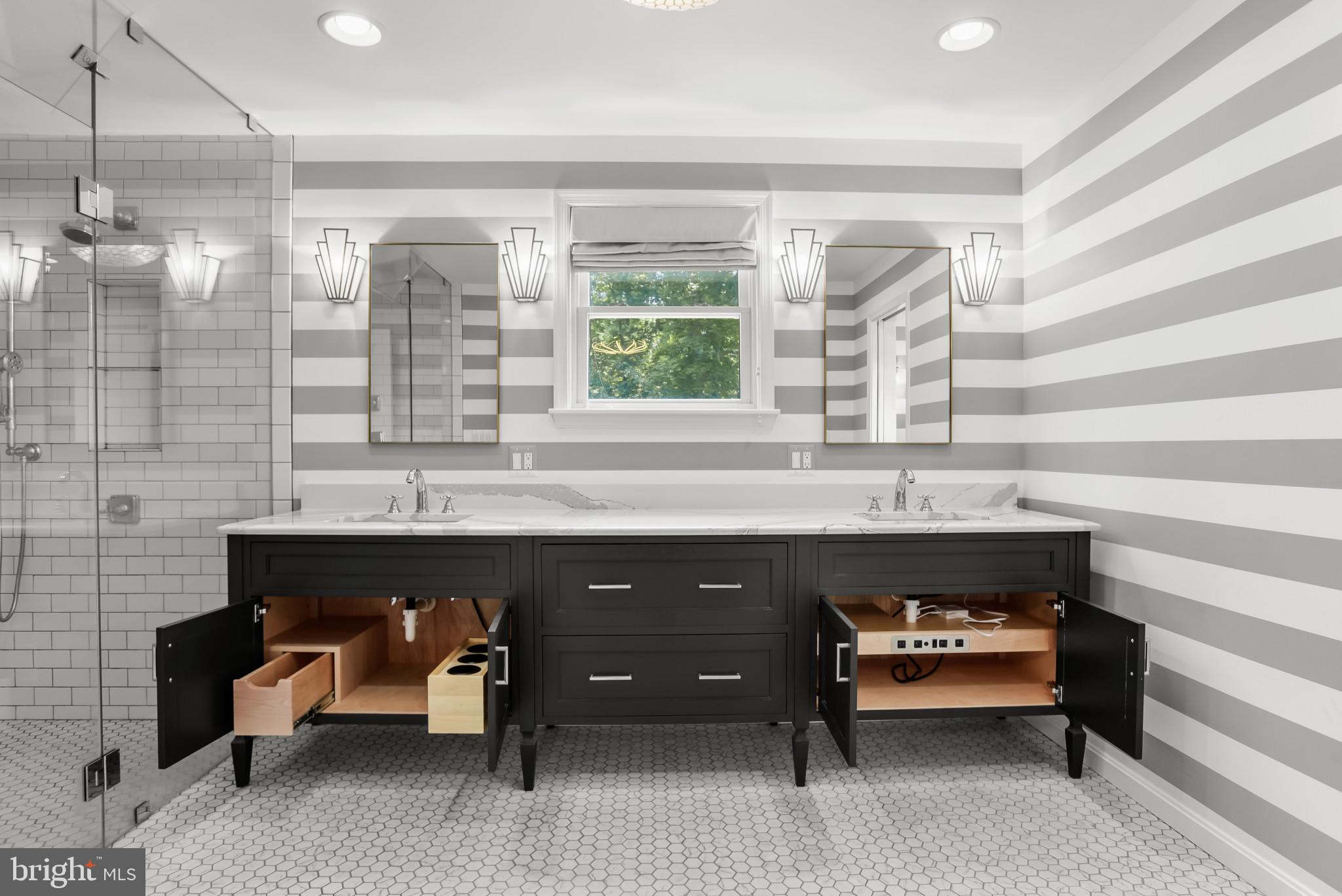 WOODMARK - Residential