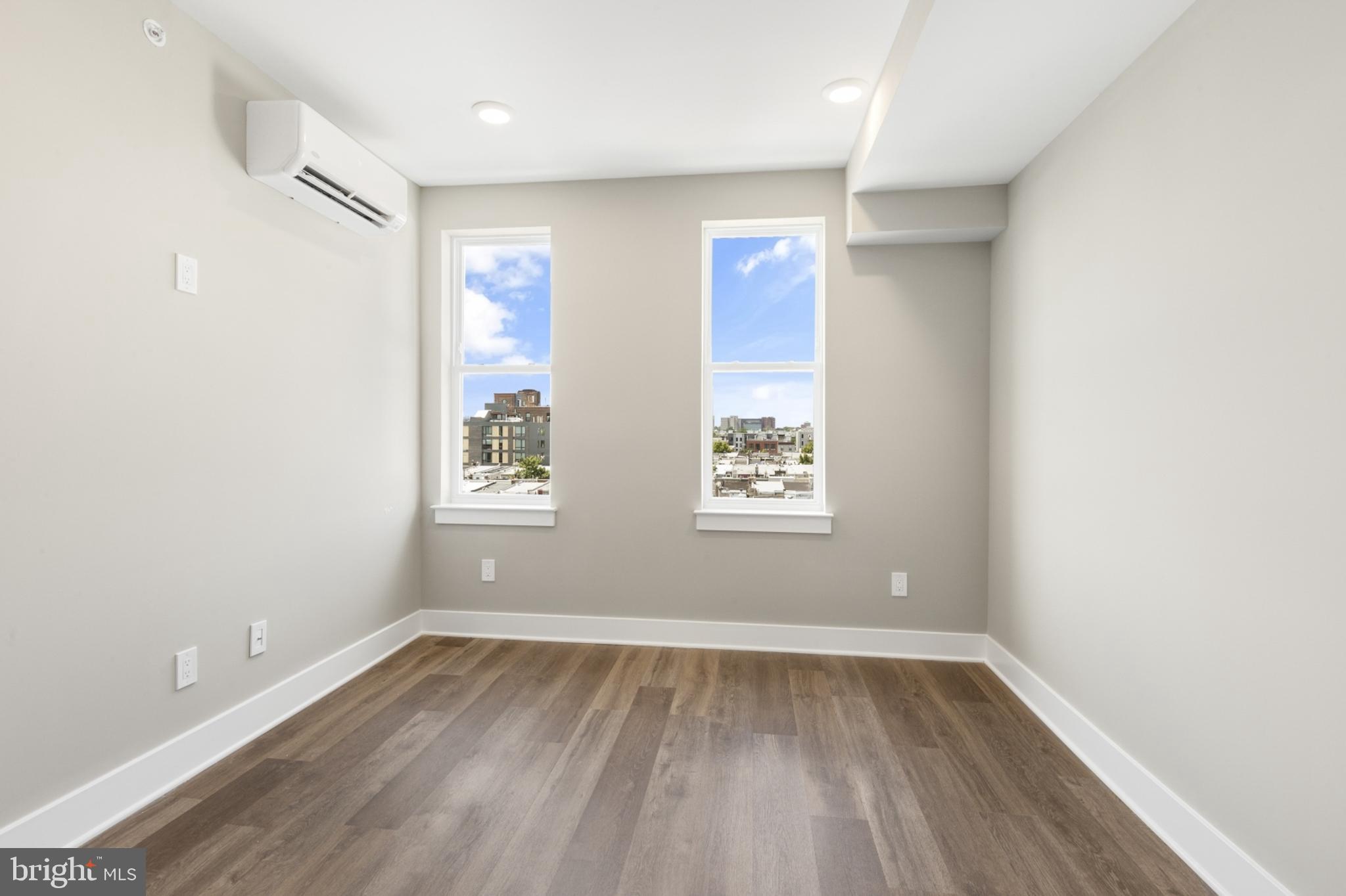 EAST KENSINGTON - Residential Lease