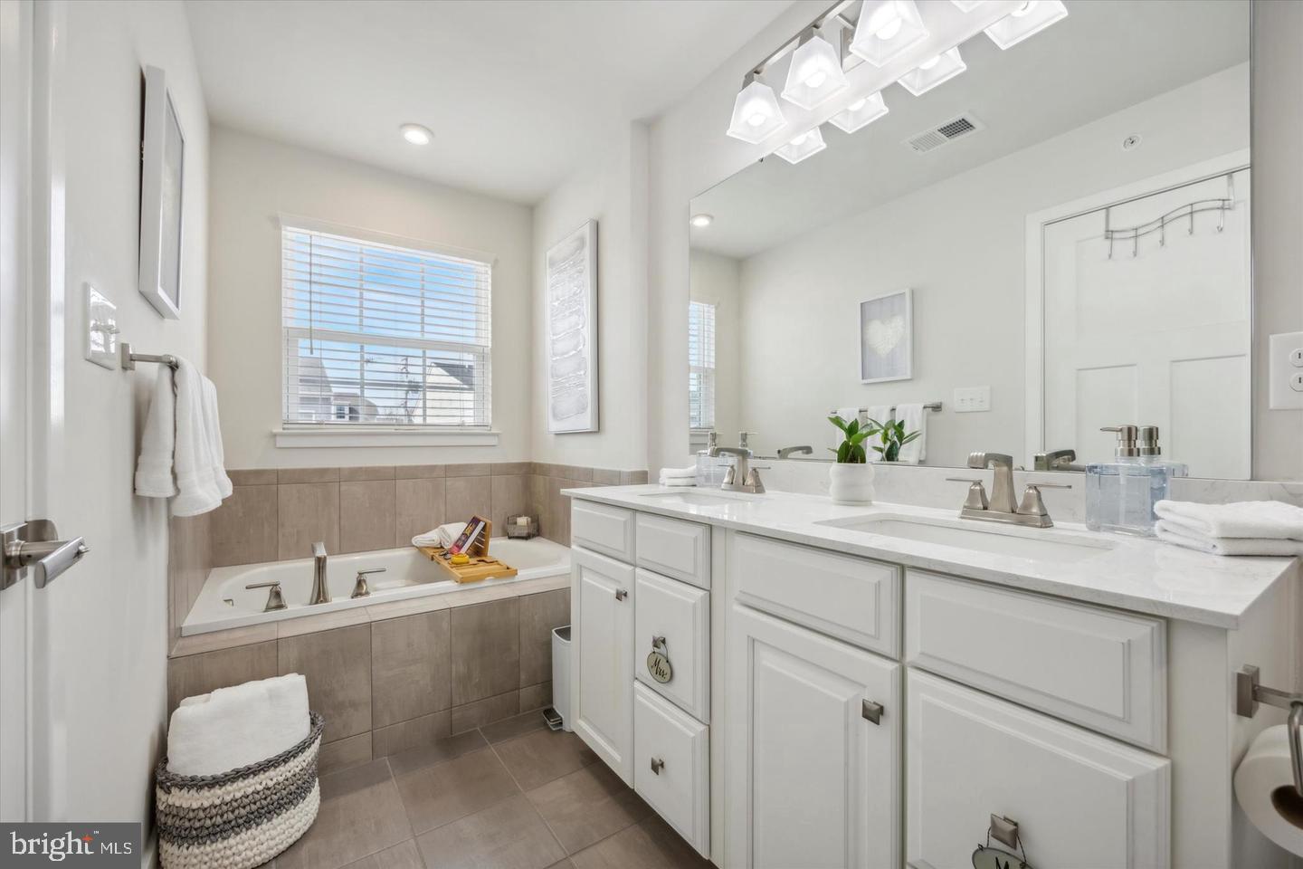 THE SQUARE AT WEST CHESTER - Residential