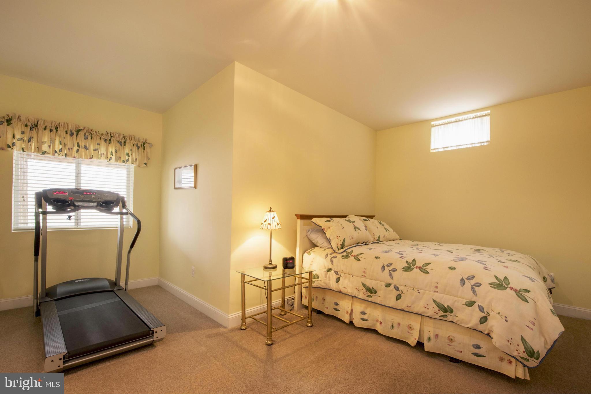 CROFTON COLONY - Residential