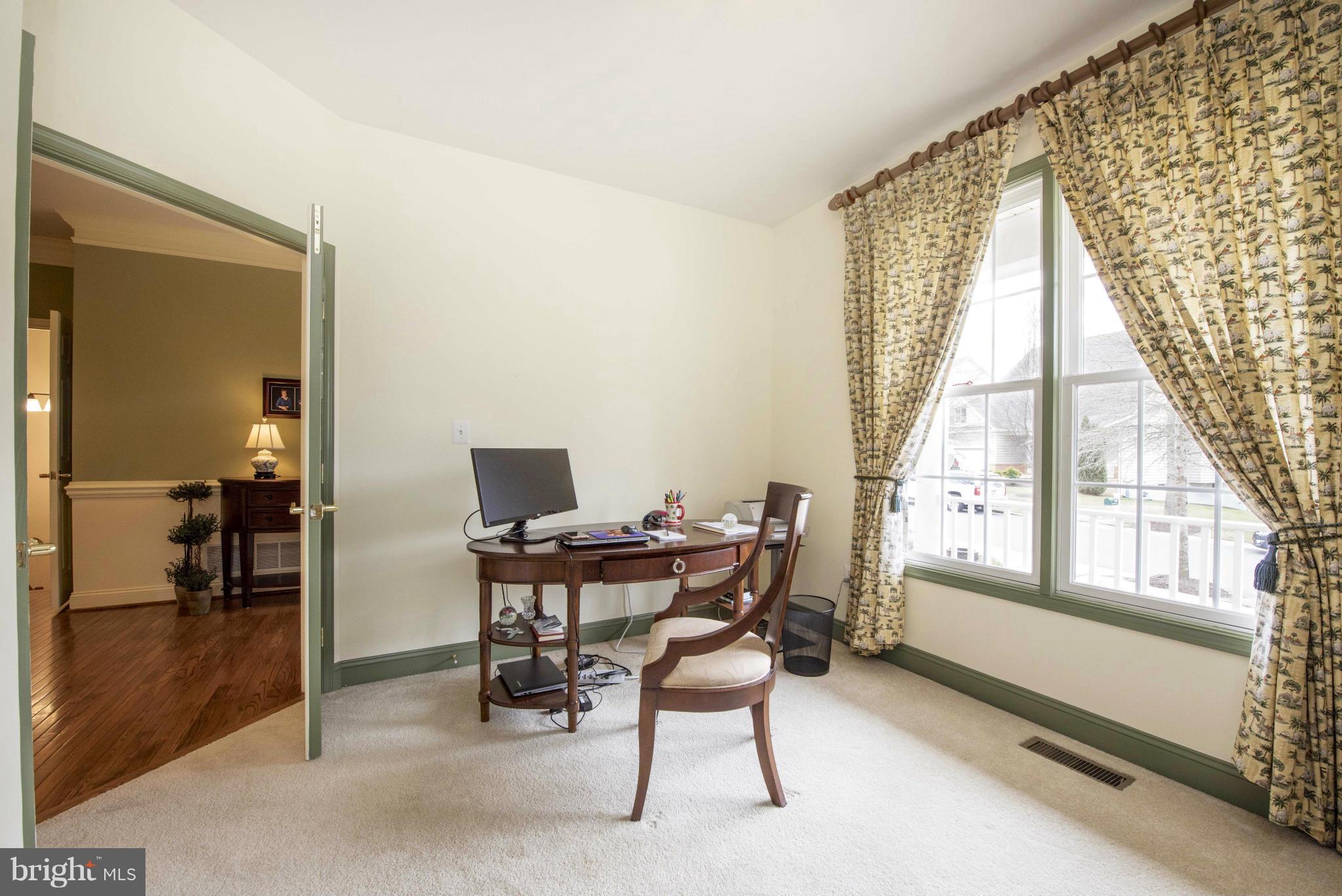 CROFTON COLONY - Residential