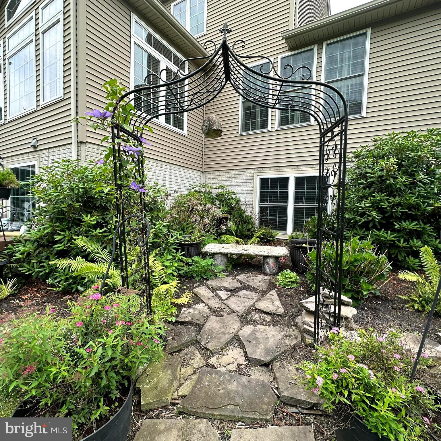 FALLING SPRING ESTATES - Residential