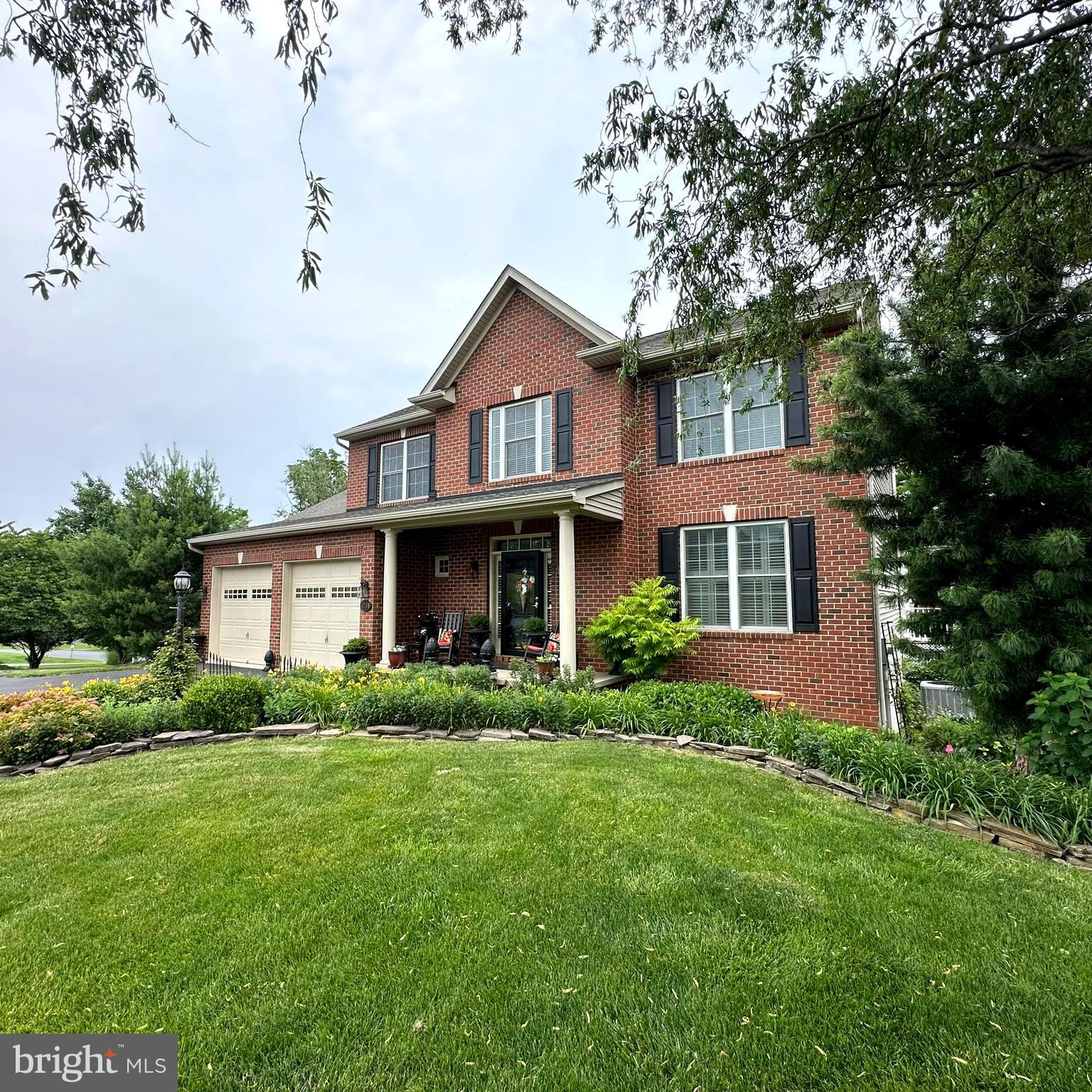 1736 CARRERA DRIVE