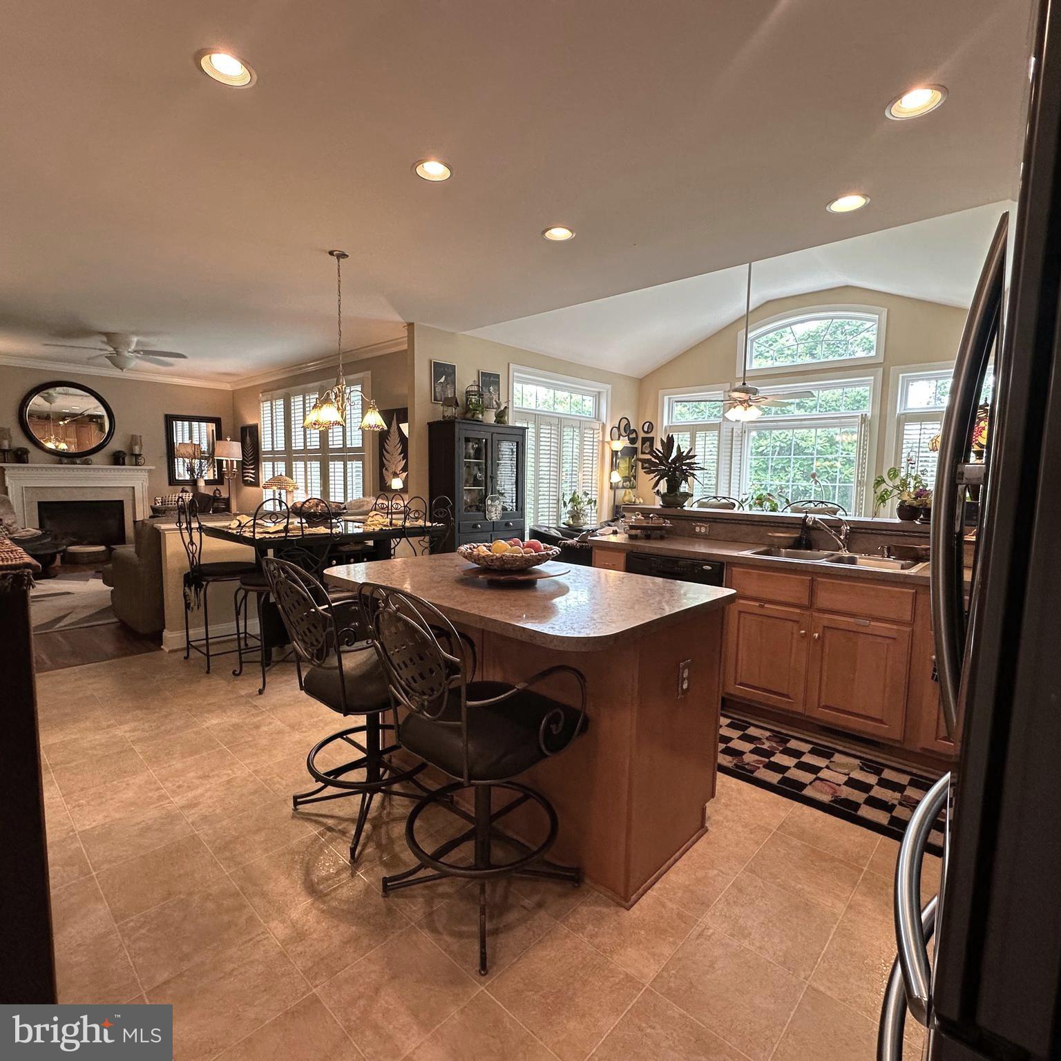 FALLING SPRING ESTATES - Residential