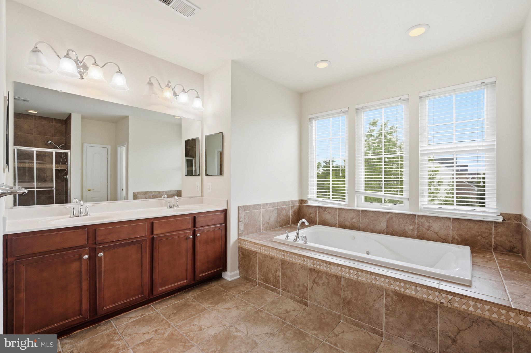 LAKEVIEW AT BRANDYWINE - Residential