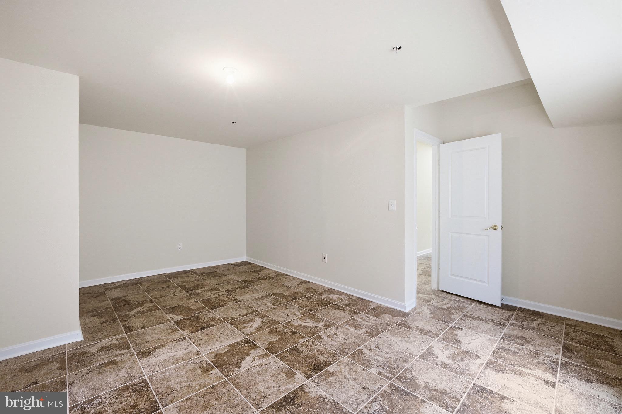 LAKEVIEW AT BRANDYWINE - Residential