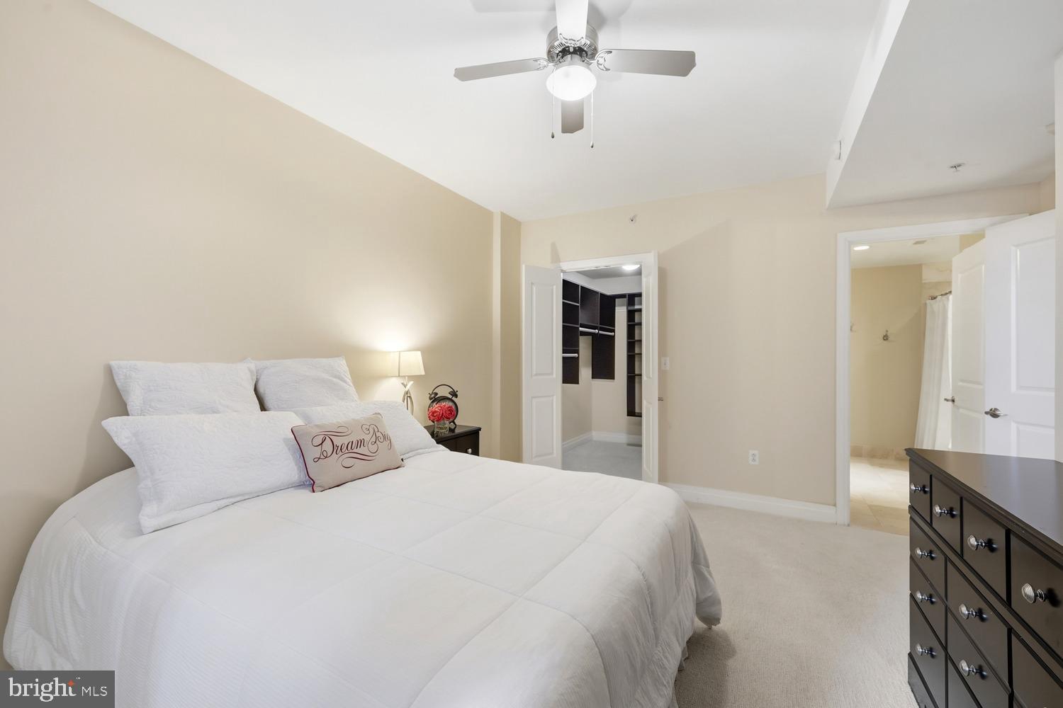 ONE PARK CREST - Residential