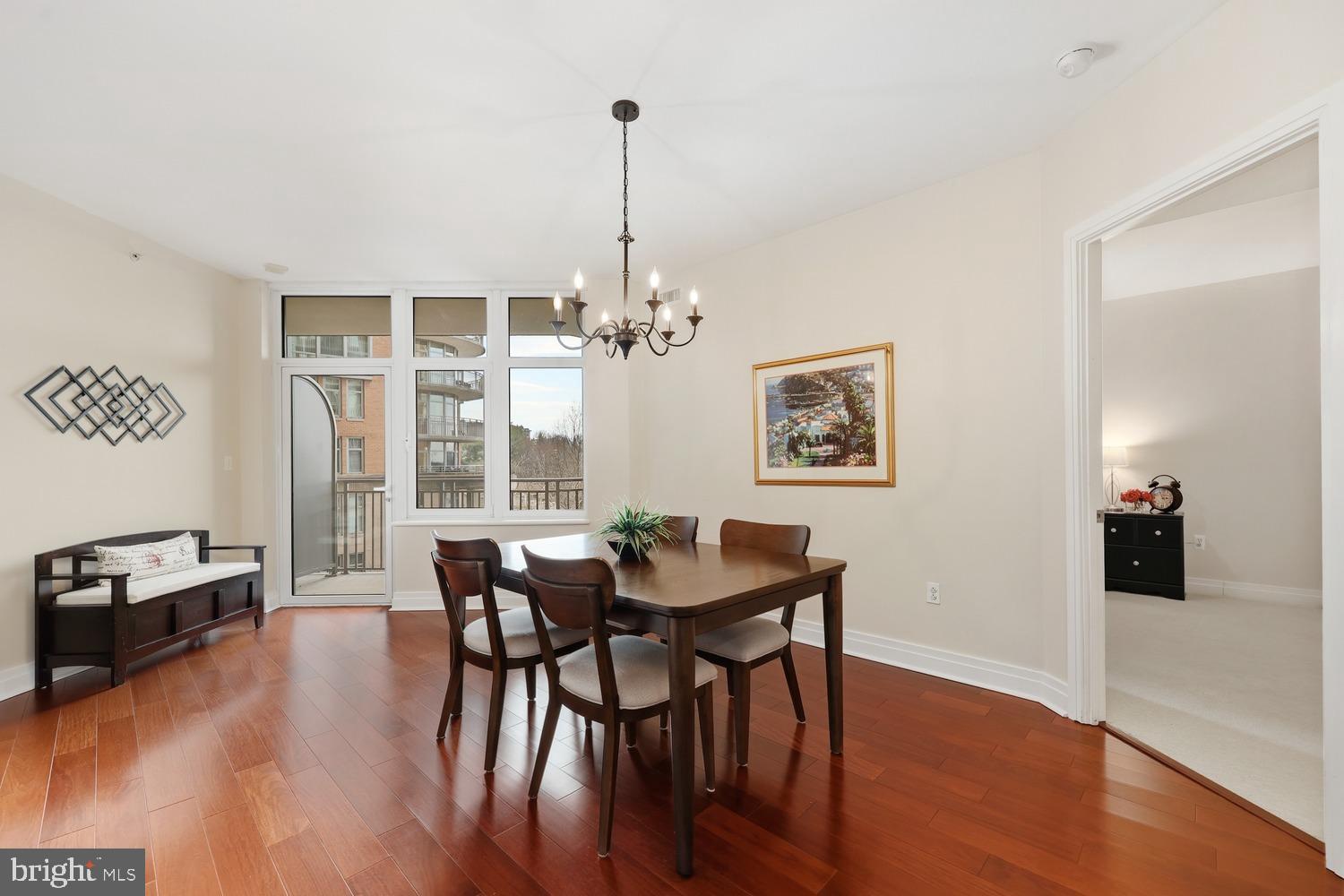 ONE PARK CREST - Residential