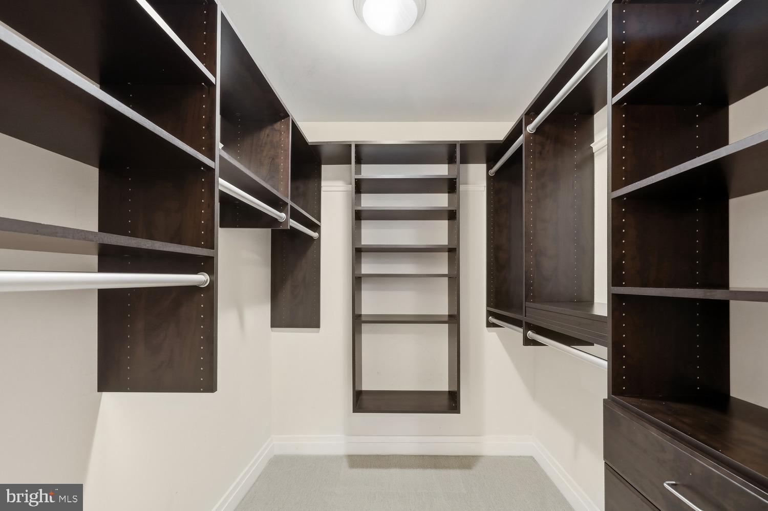 ONE PARK CREST - Residential