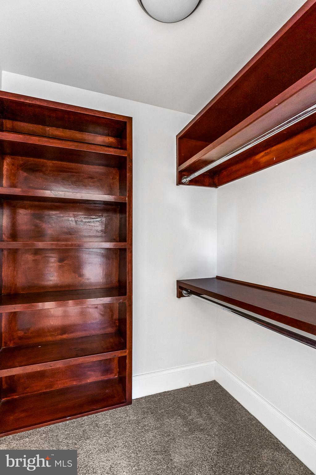 SUE GROVE - Residential