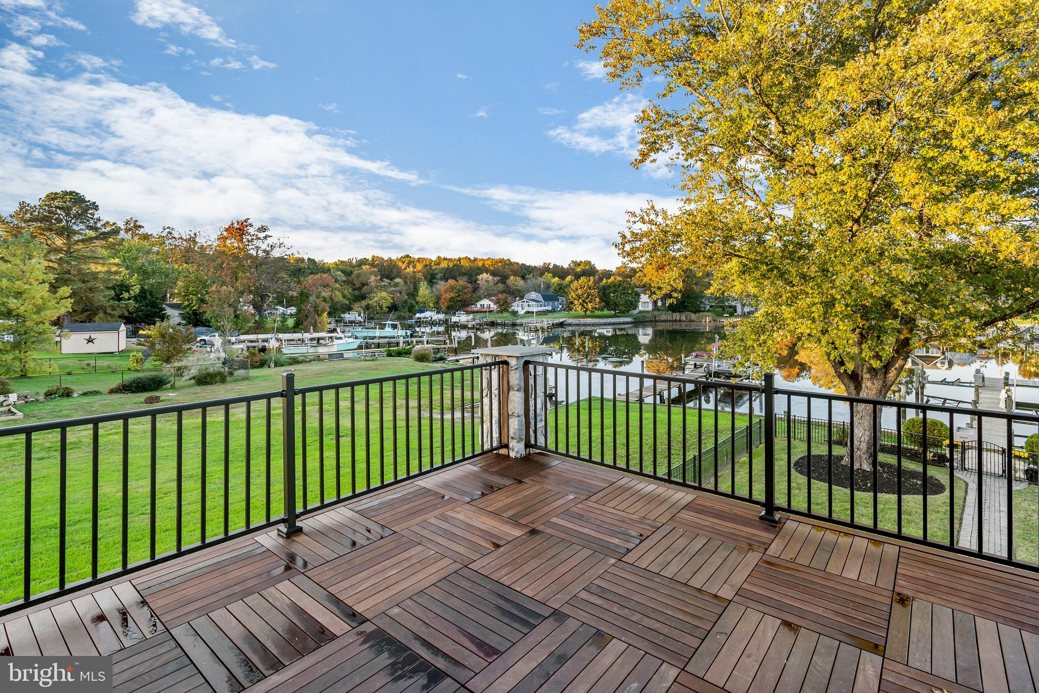 SUE GROVE - Residential