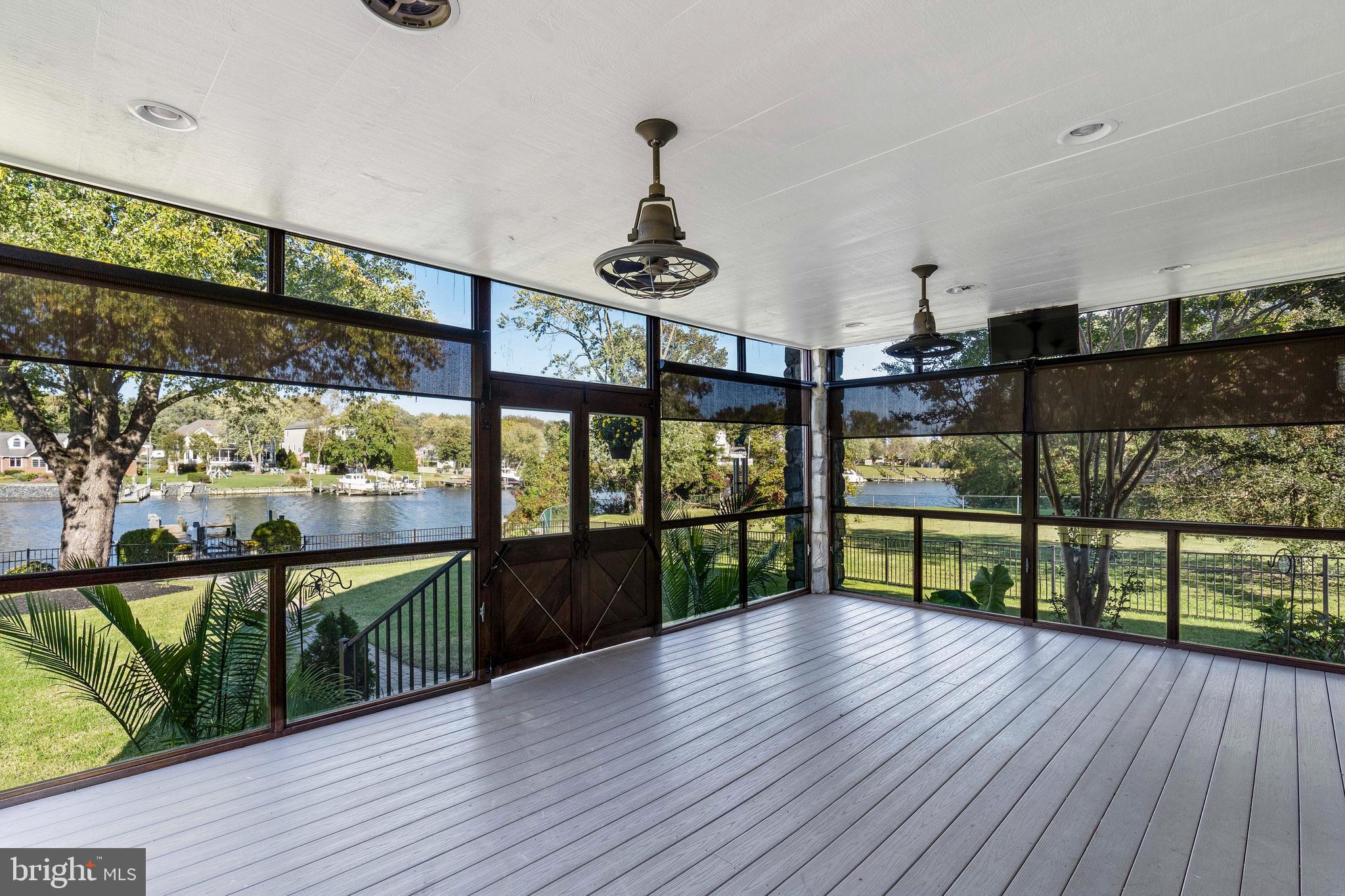 SUE GROVE - Residential