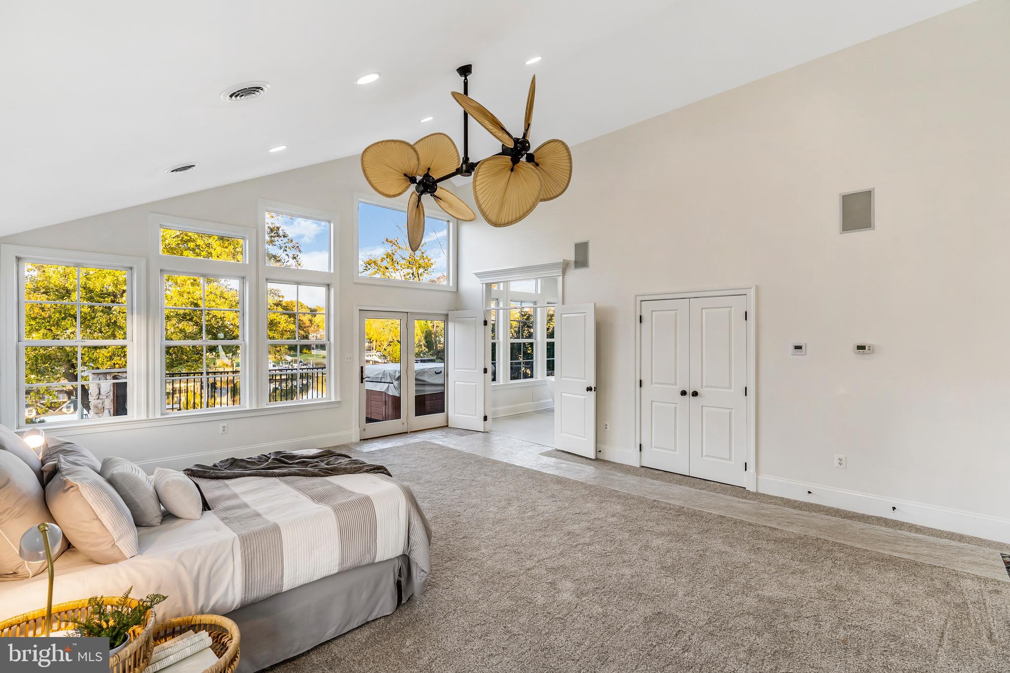 SUE GROVE - Residential