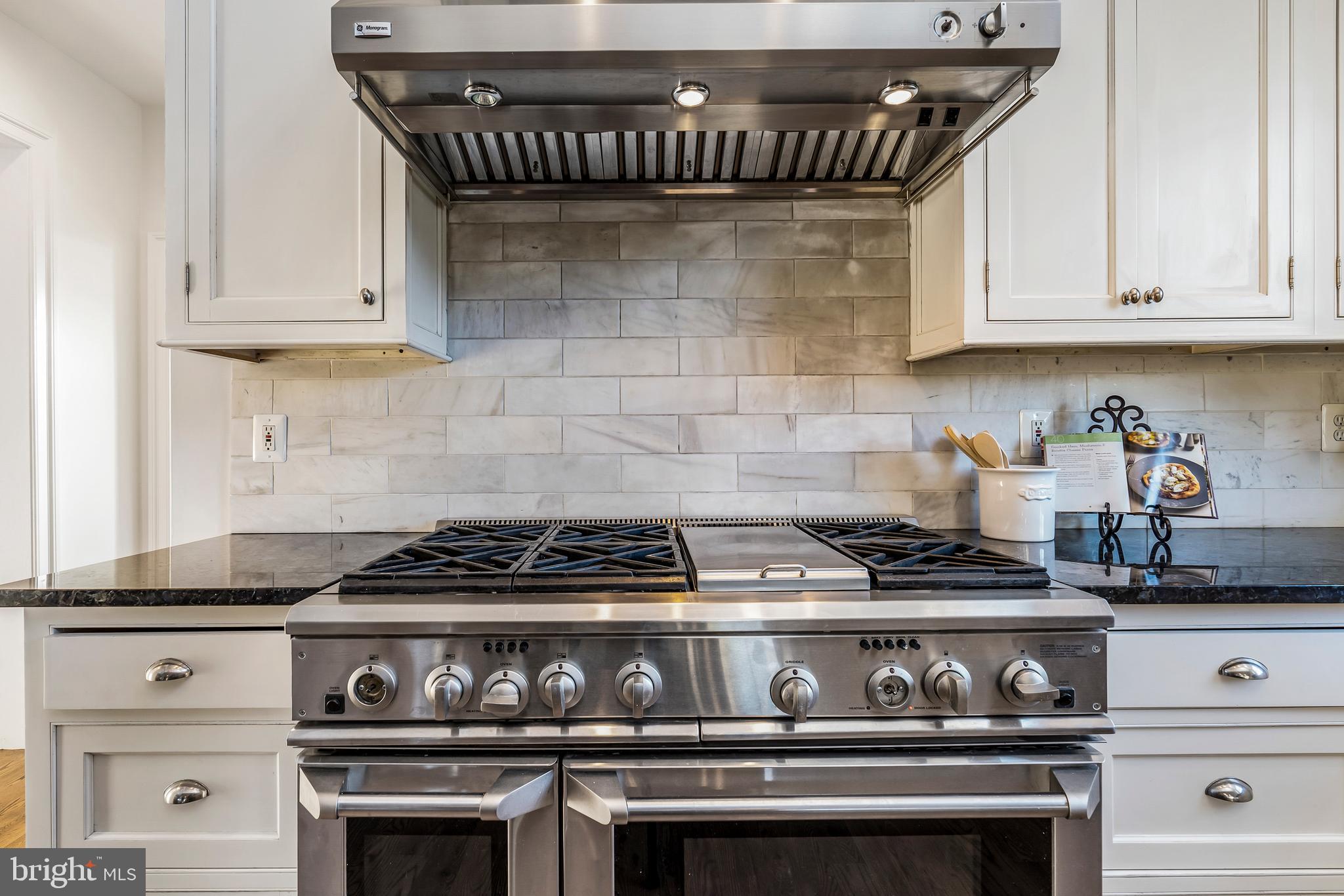 SUE GROVE - Residential