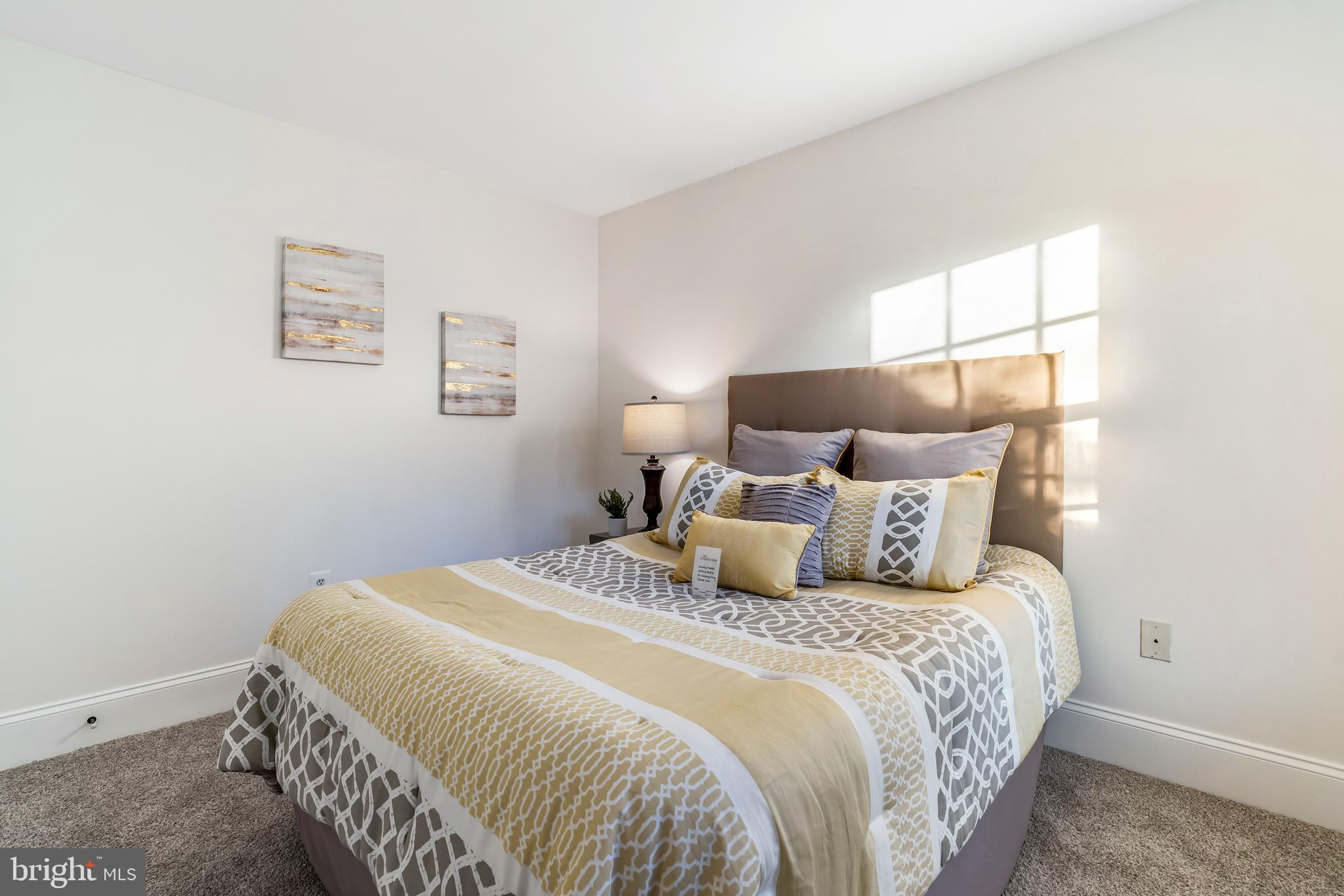 SUE GROVE - Residential