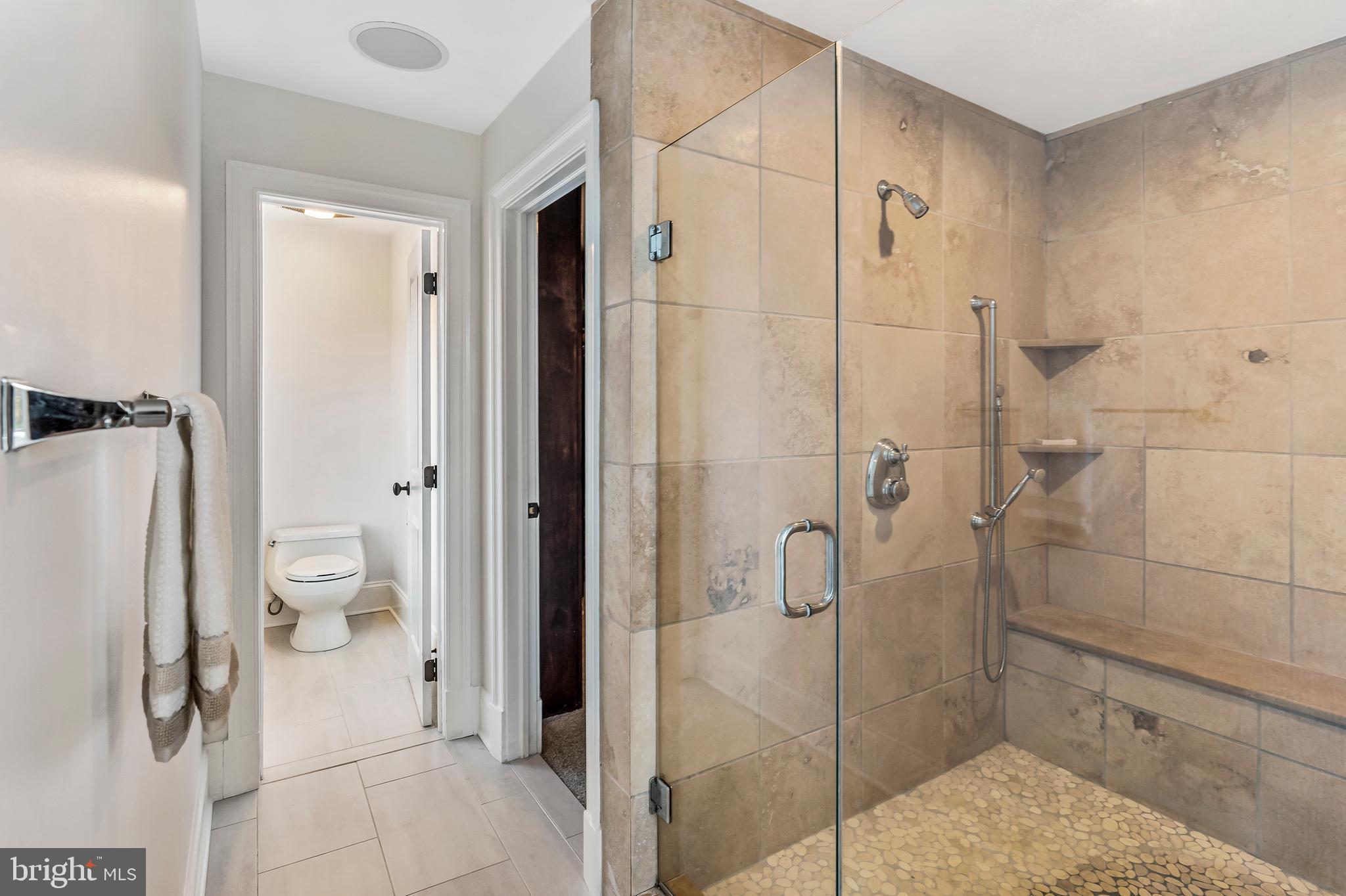 SUE GROVE - Residential