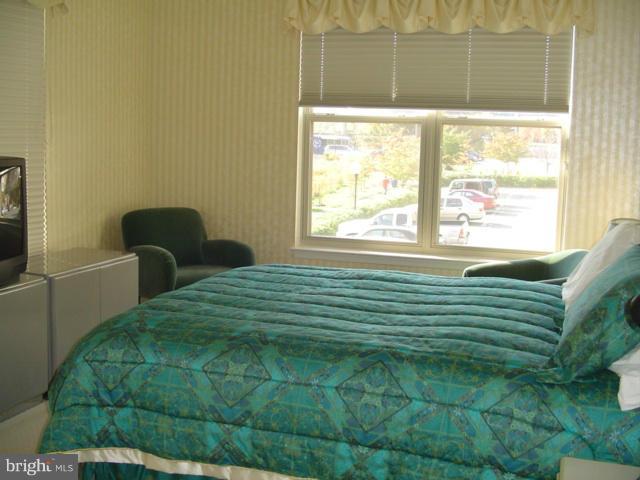 STRATFORD - Residential Lease