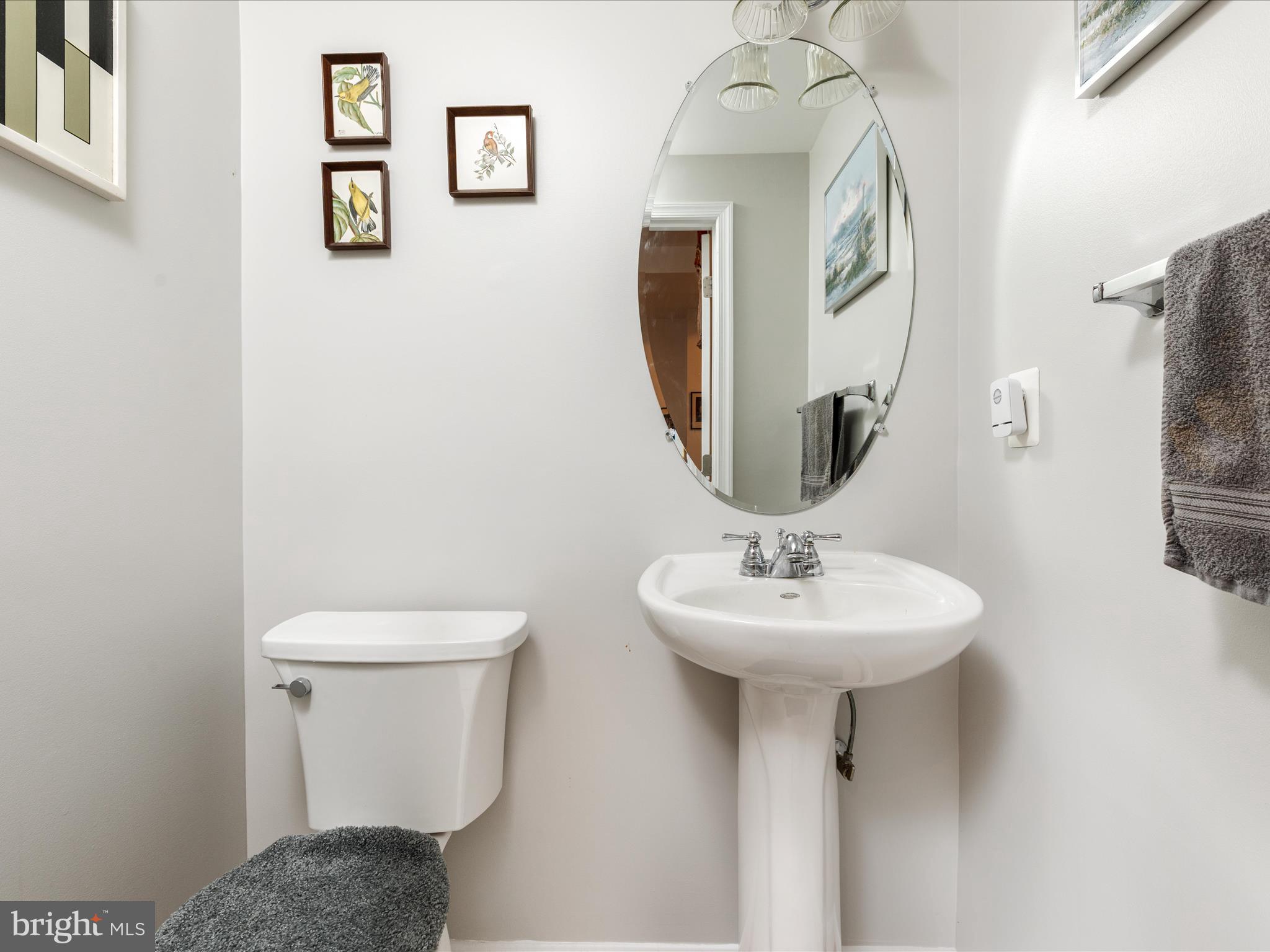 COLONIAL HILLS - Residential