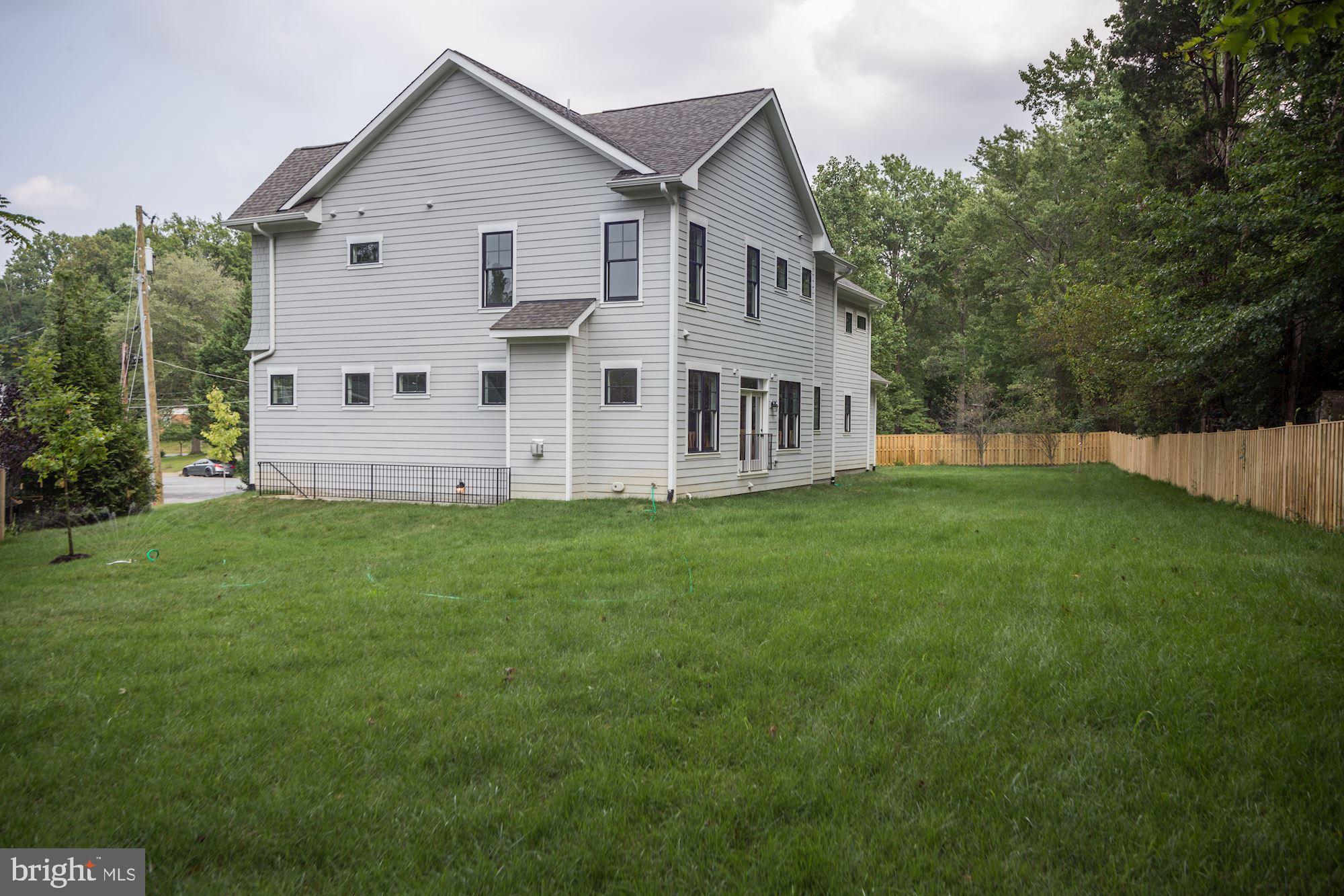 FAIRWAY MANOR ESTATES - Residential