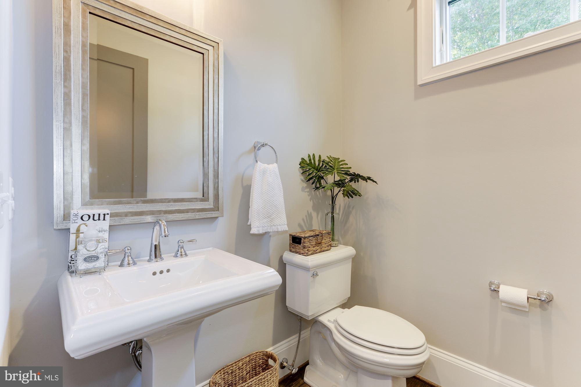 FAIRWAY MANOR ESTATES - Residential