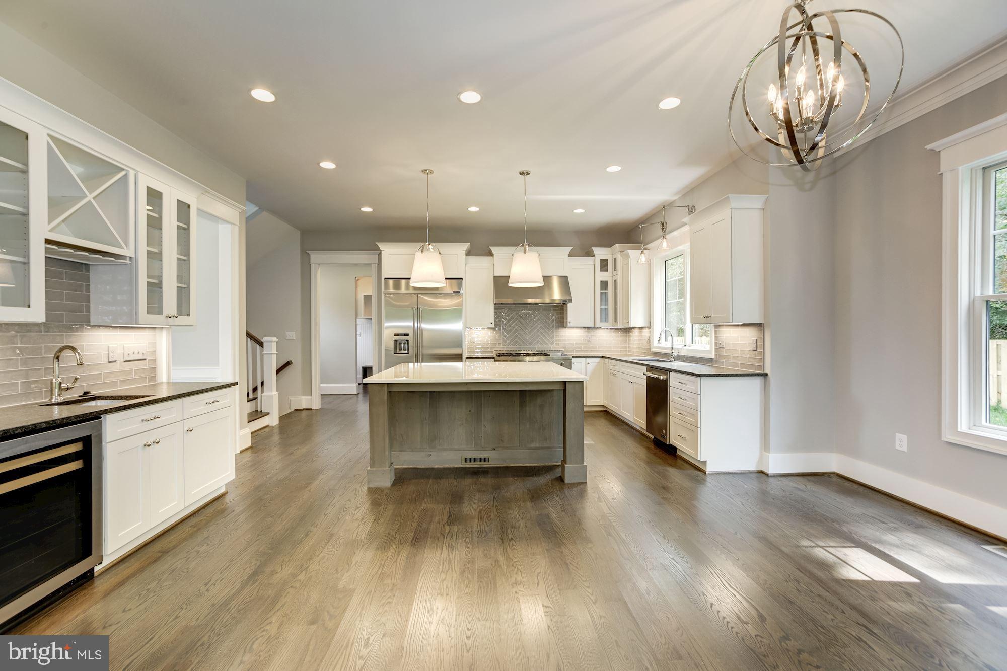 FAIRWAY MANOR ESTATES - Residential