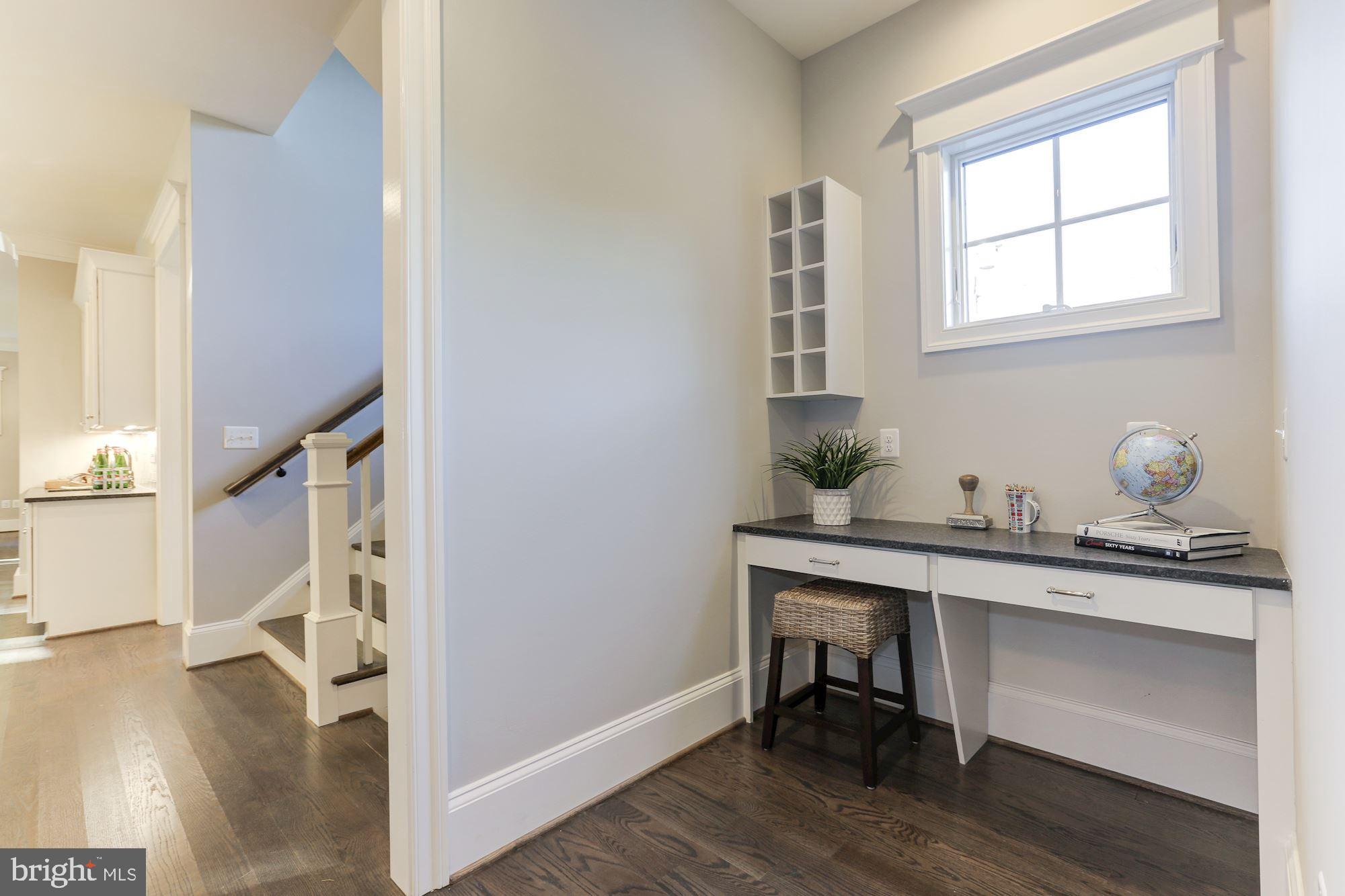 FAIRWAY MANOR ESTATES - Residential