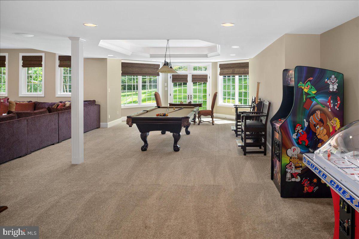 HIGHLAND WOODS - Residential