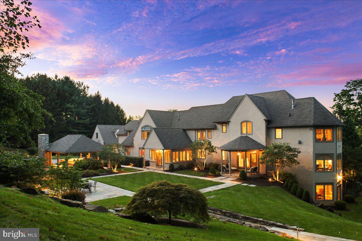 HIGHLAND WOODS - Residential