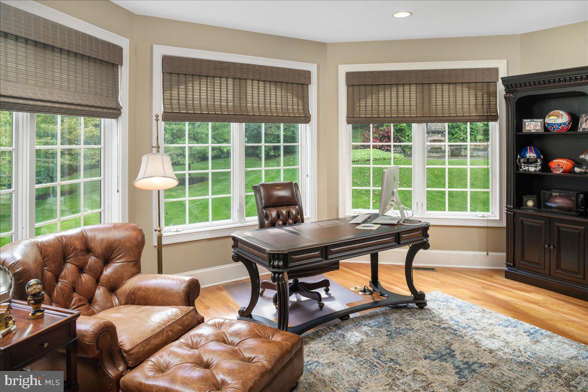 HIGHLAND WOODS - Residential