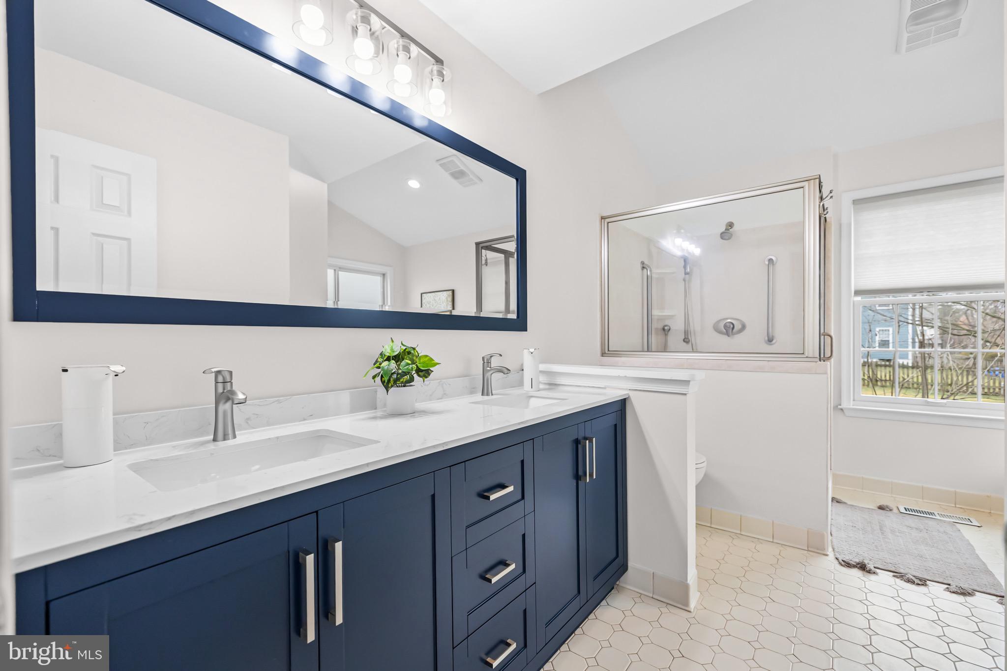 ASHBURN FARM - Residential