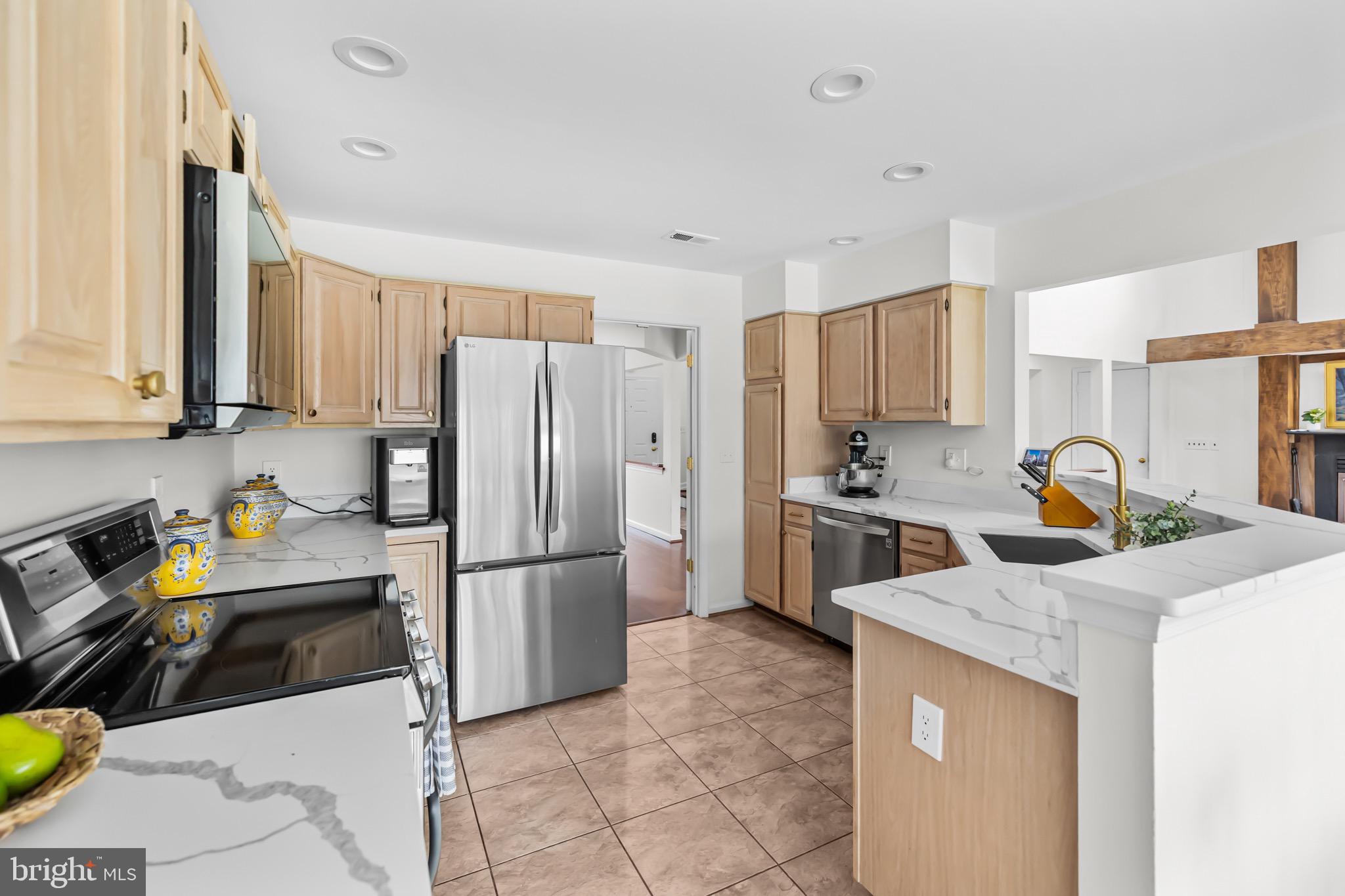 ASHBURN FARM - Residential