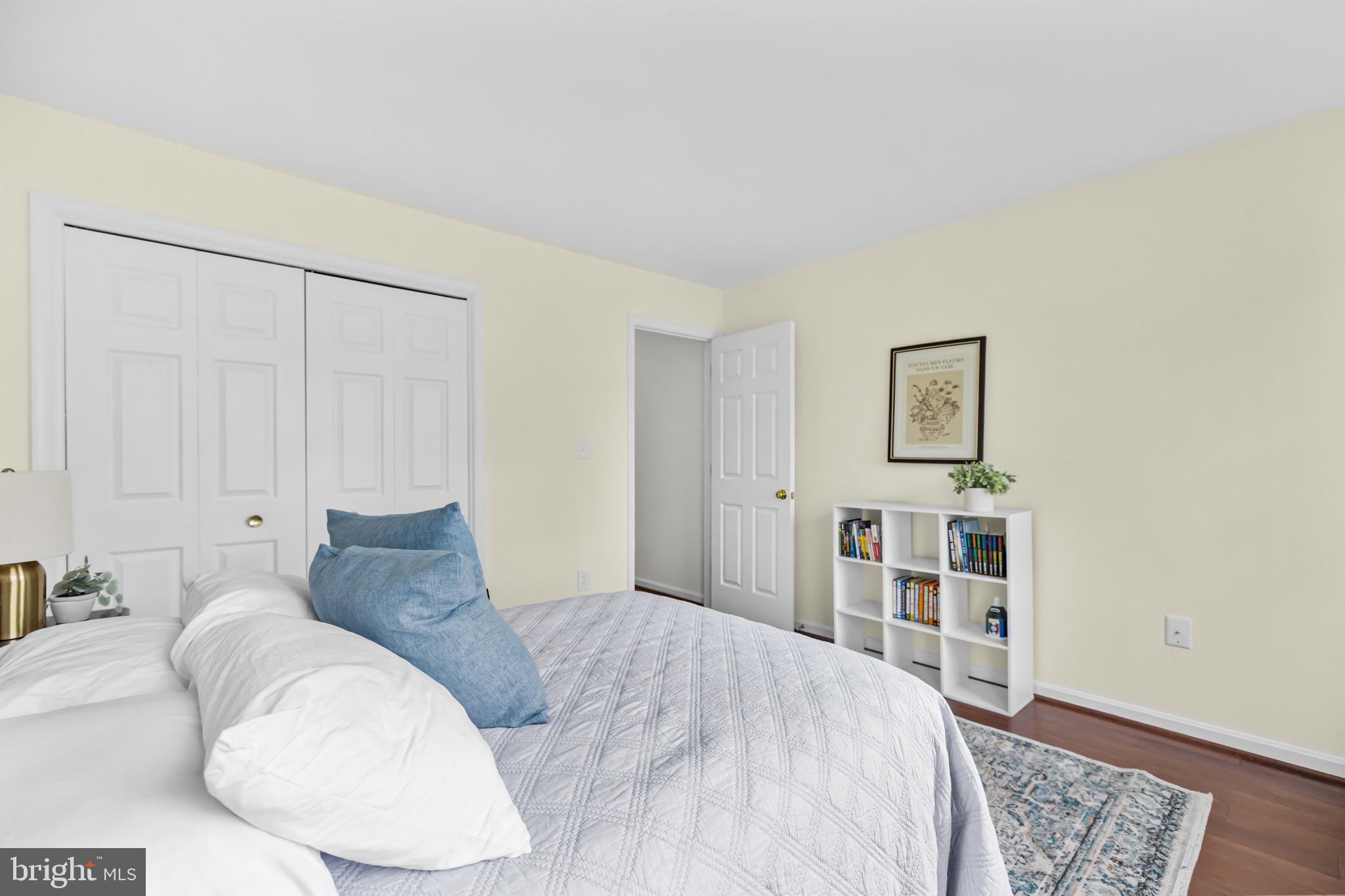 ASHBURN FARM - Residential