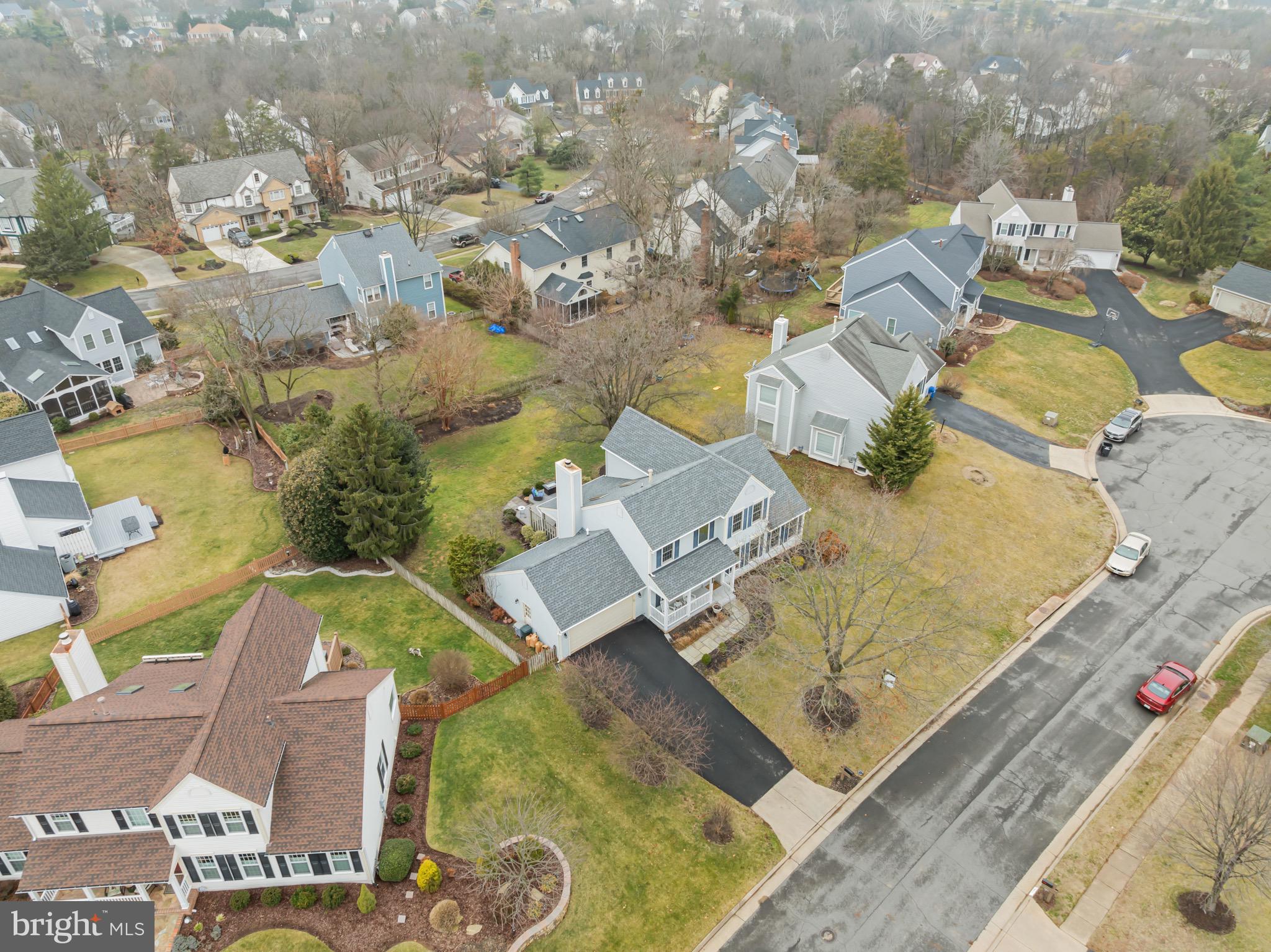 ASHBURN FARM - Residential