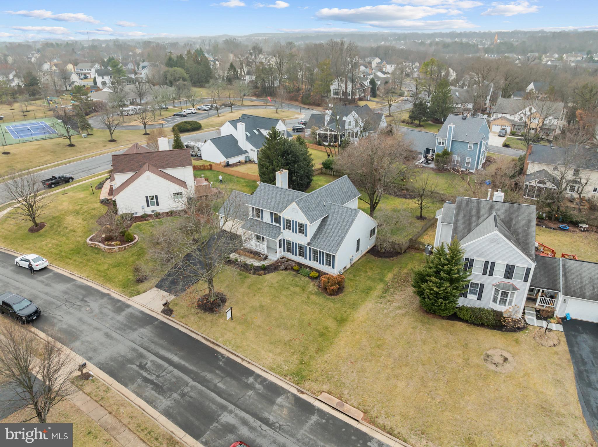 ASHBURN FARM - Residential