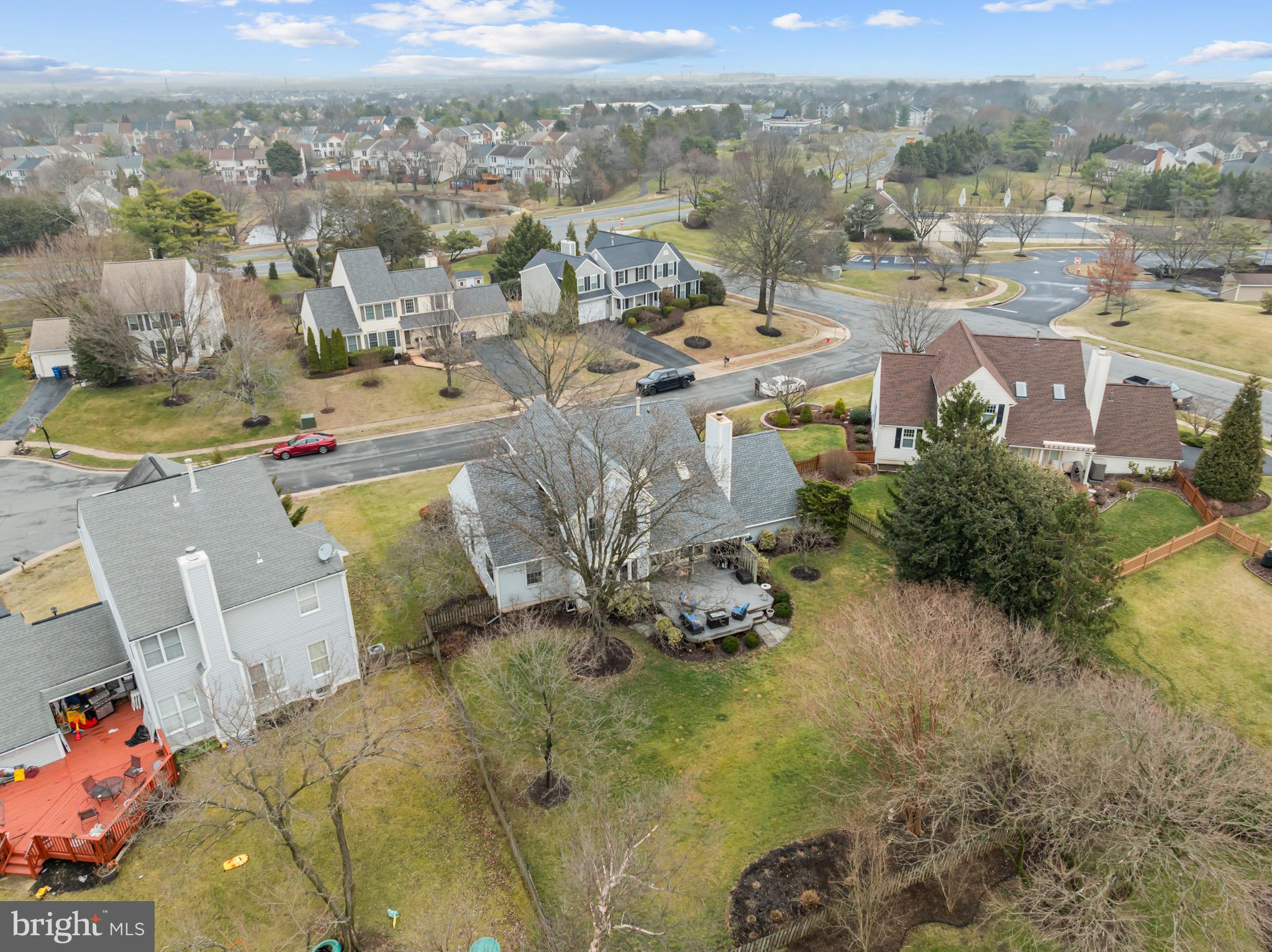 ASHBURN FARM - Residential