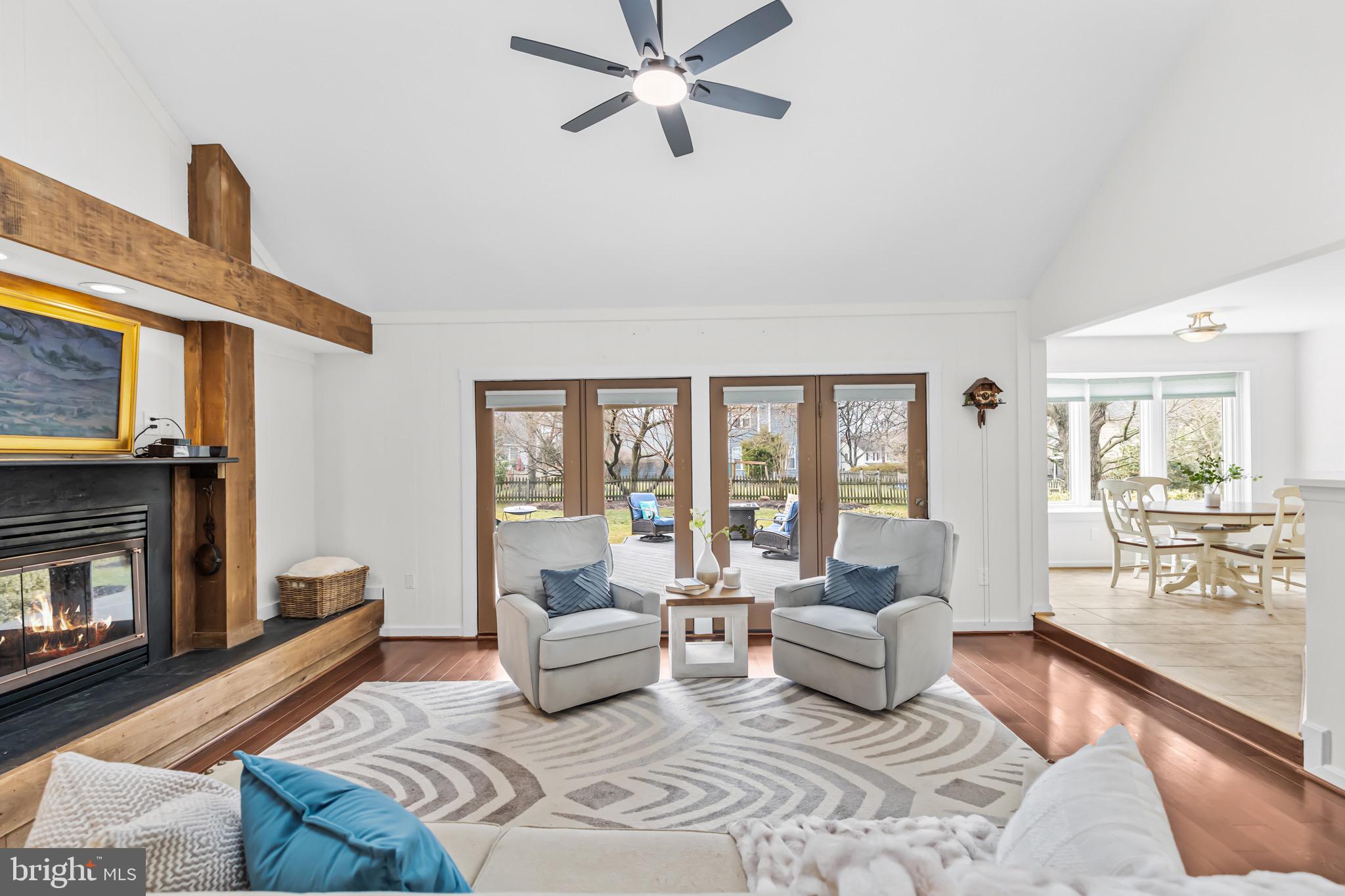 ASHBURN FARM - Residential