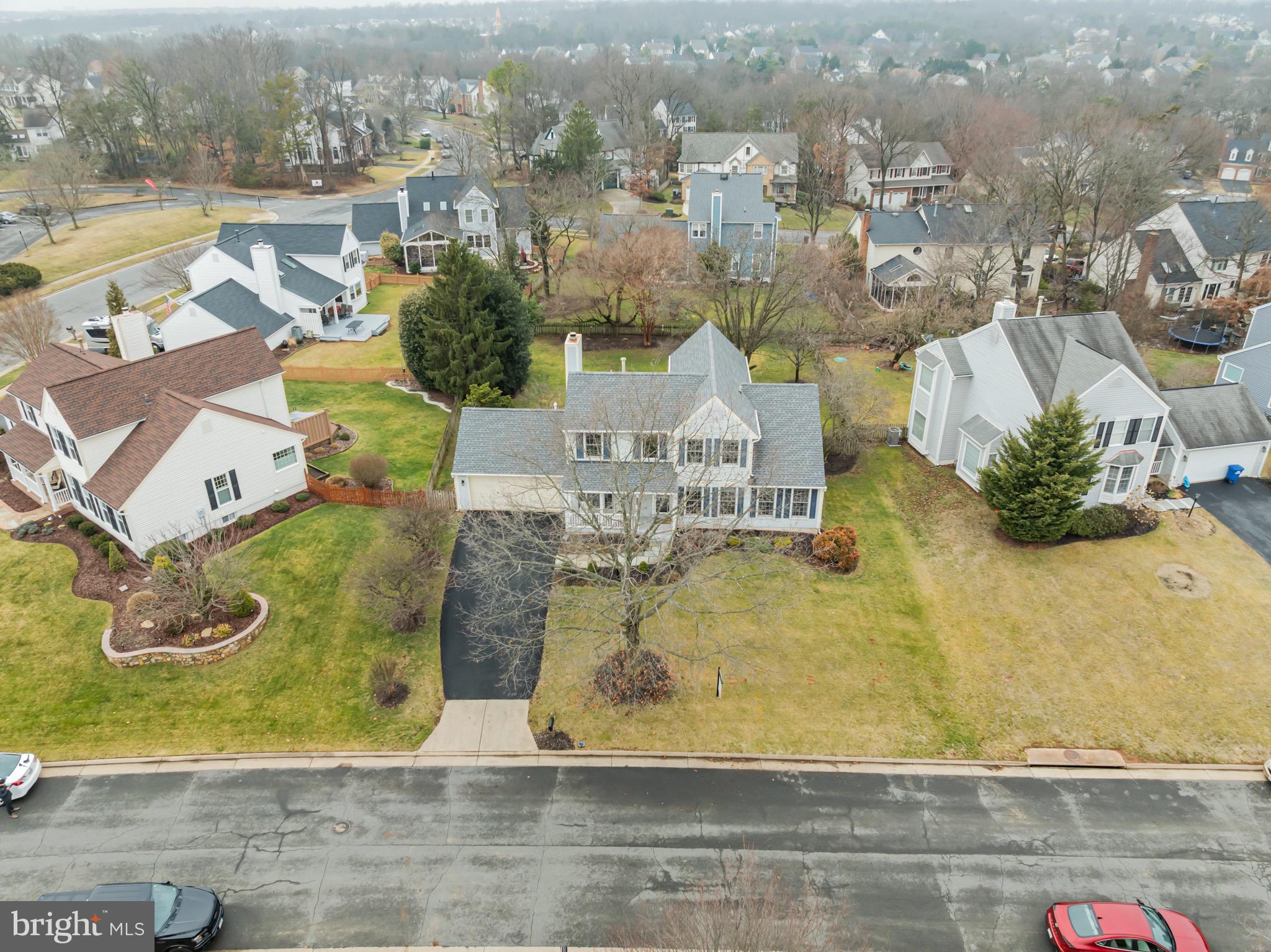 ASHBURN FARM - Residential