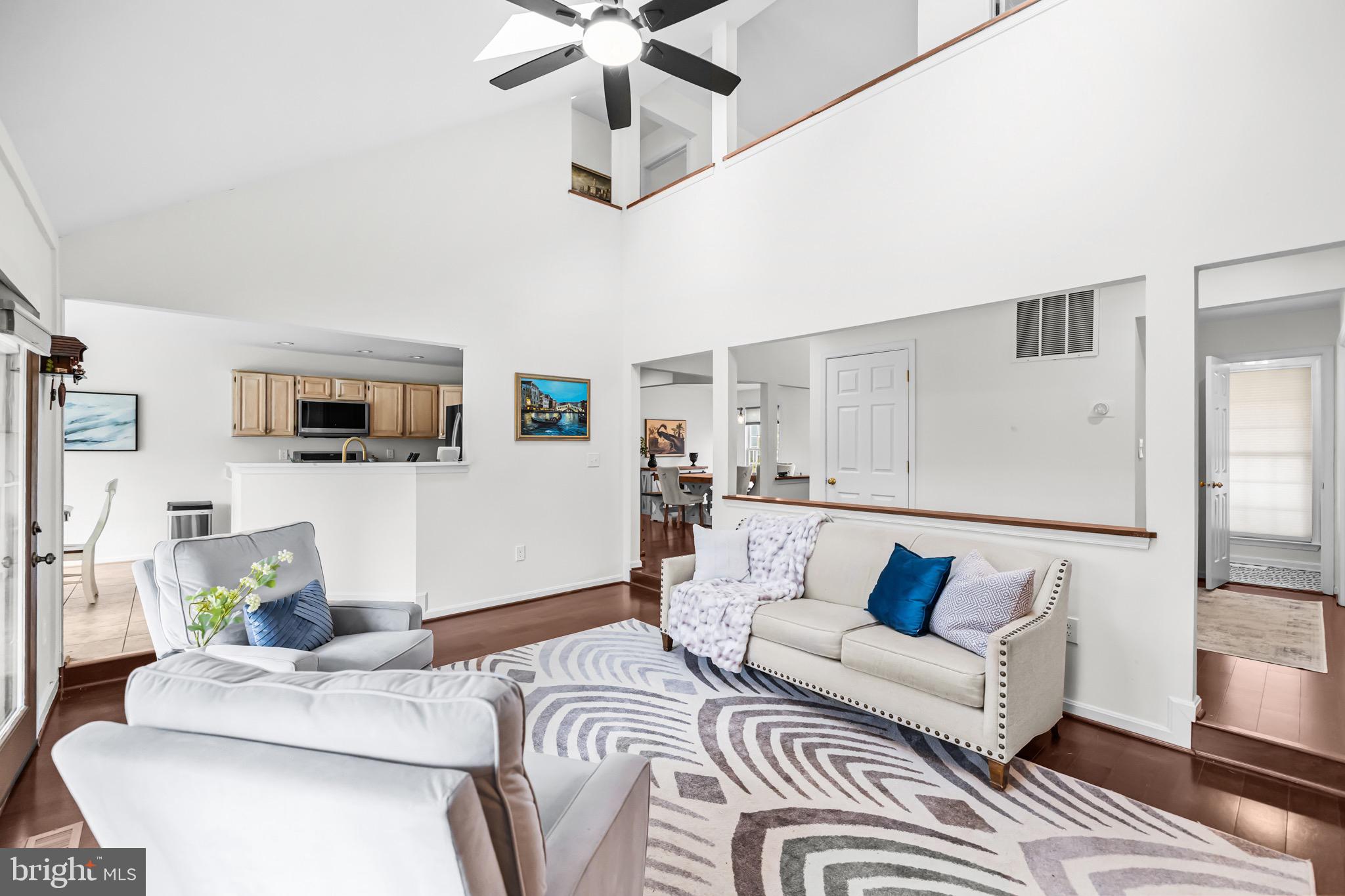 ASHBURN FARM - Residential