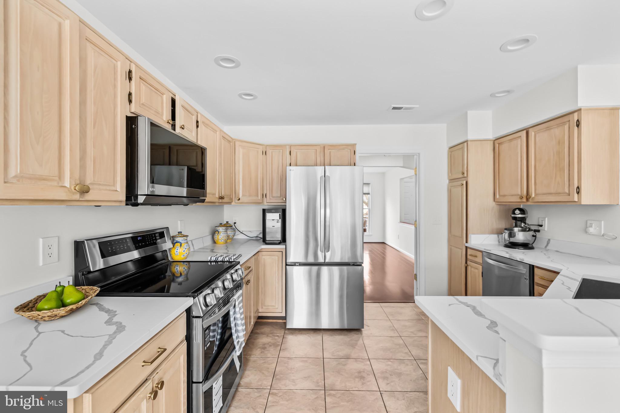 ASHBURN FARM - Residential