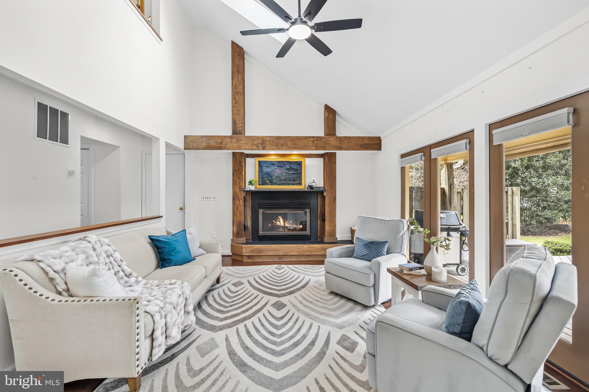 ASHBURN FARM - Residential