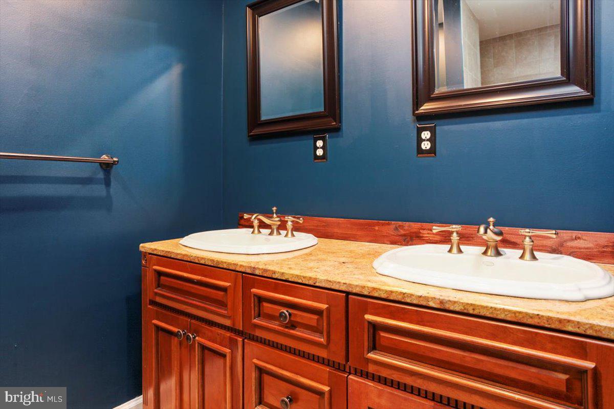 MOUNT VERNON PLACE HISTORIC DISTRICT - Residential