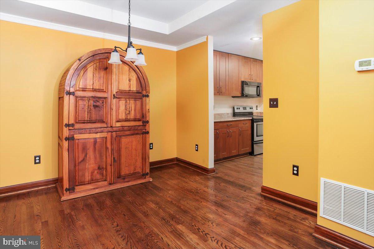 MOUNT VERNON PLACE HISTORIC DISTRICT - Residential