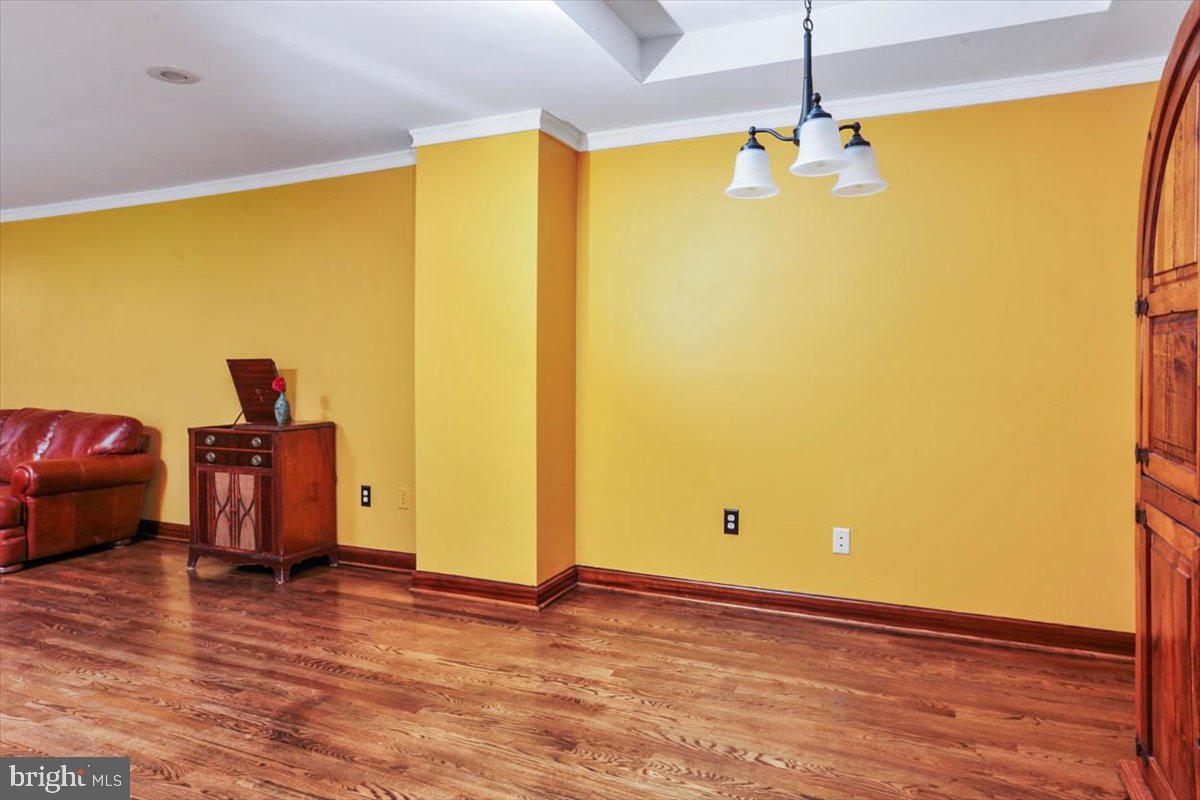 MOUNT VERNON PLACE HISTORIC DISTRICT - Residential